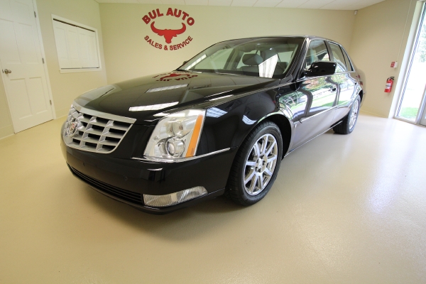 used 2007 Cadillac DTS-Albany, NY