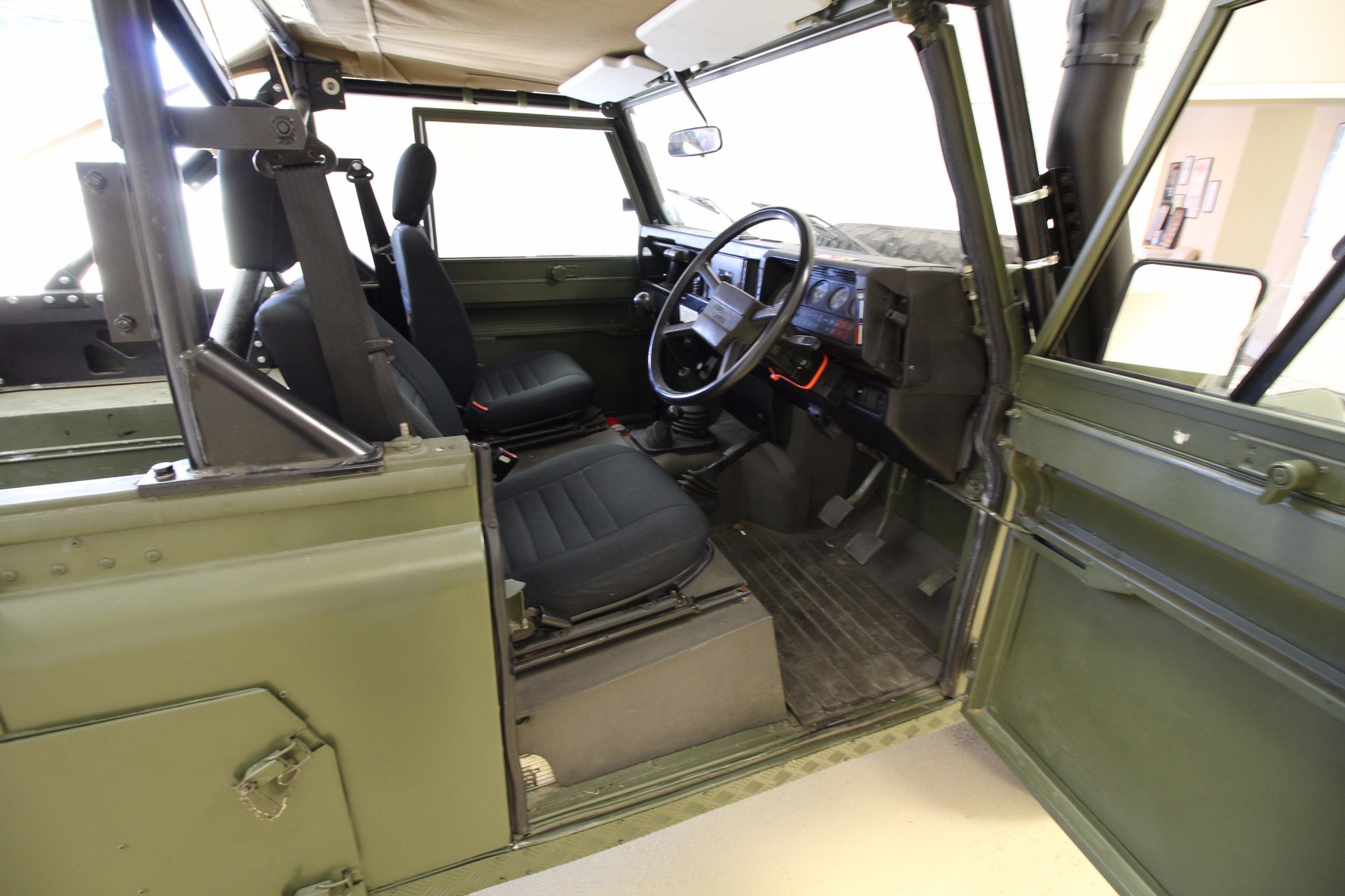 Used 1986 flat green Land Rover Defender 110 military | Albany, NY