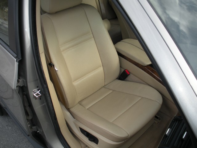 Used 2007 Platinum Bronze Metallic (Late Availability) BMW X5 3.0si | Albany, NY