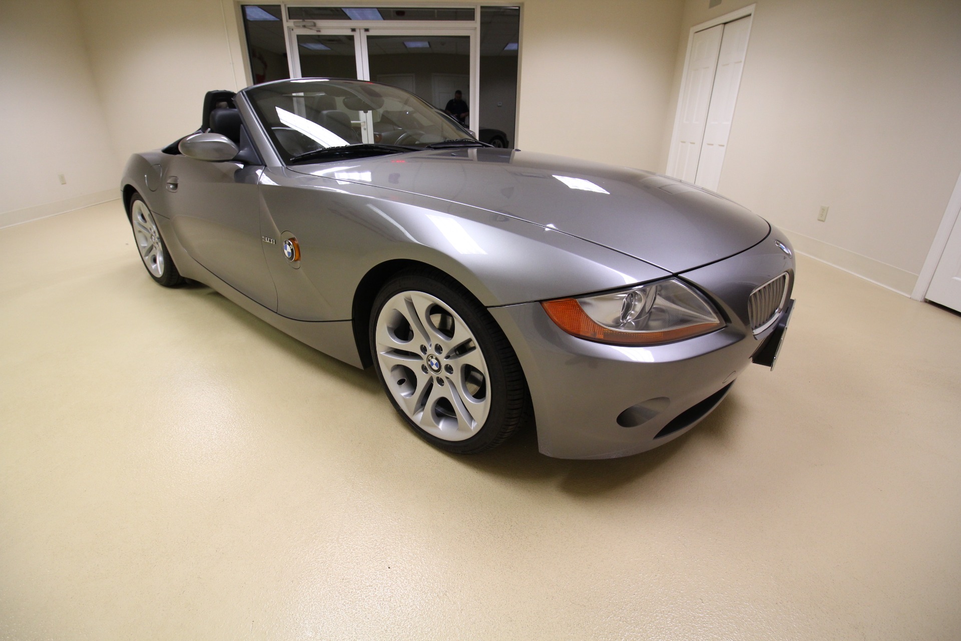 Used 2004 Sterling Gray Metallic with Black Soft Top BMW Z4 3.0i RARE ONE OWNER RARE 6 SPEED MANUAL SUPER LOW MILES | Albany, NY