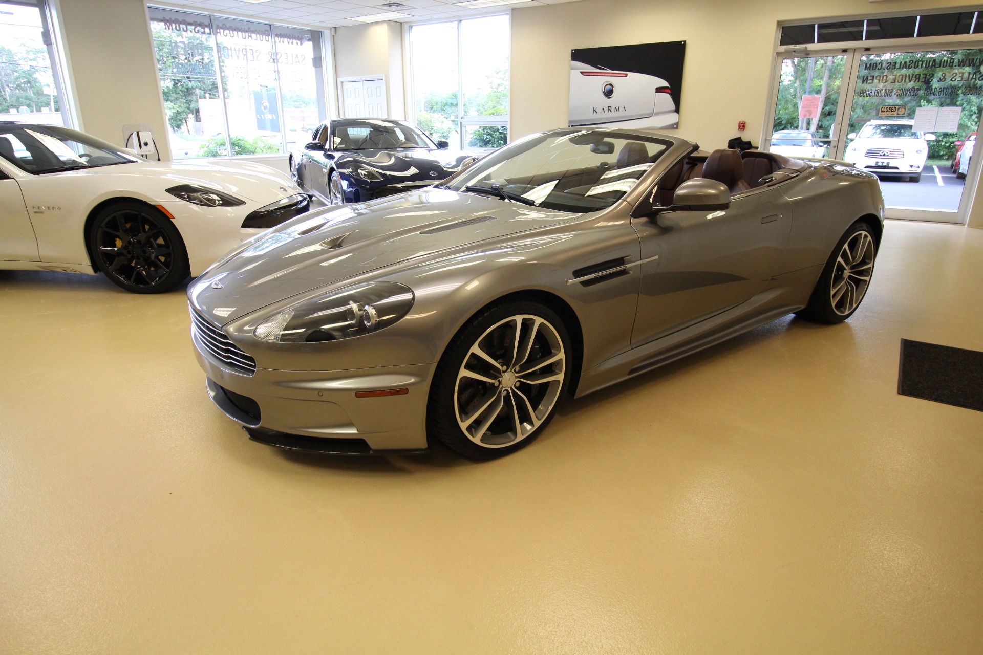 Luxury And Style: The 2010 Aston Martin DBS Volante