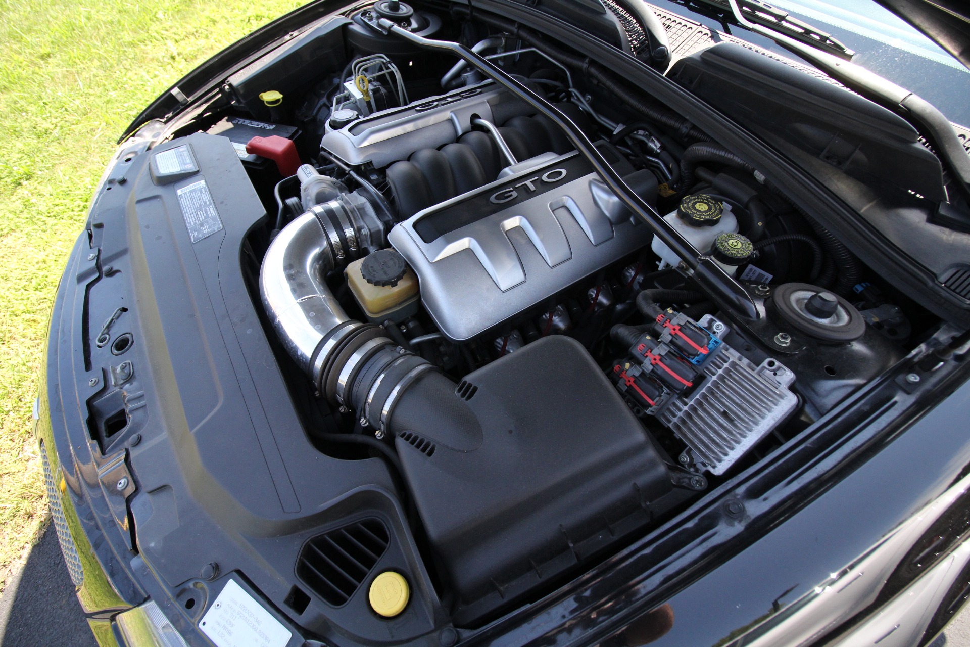 Used 2006 Phantom Black Metallic Pontiac GTO Coupe 6 SPEED MANUAL SUPERB 1 OWNER | Albany, NY
