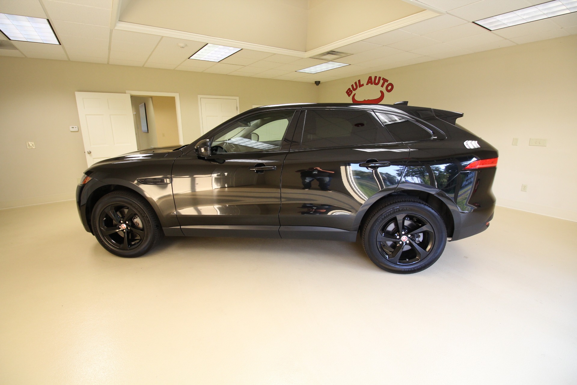 17 Jaguar F Pace 35t Premium Loaded Black Optics Pkg Blacked Out Stock 160 For Sale Near Albany Ny Ny Jaguar Dealer For Sale In Albany Ny 160 Bul Auto Sales 17 Jaguar F Pace 35t Premium Loaded Black Optics Pkg Blacked Out Stock 160 For Sale Near Albany Ny Ny Jaguar Dealer For Sale In Albany Ny 160 Bul Auto Sales