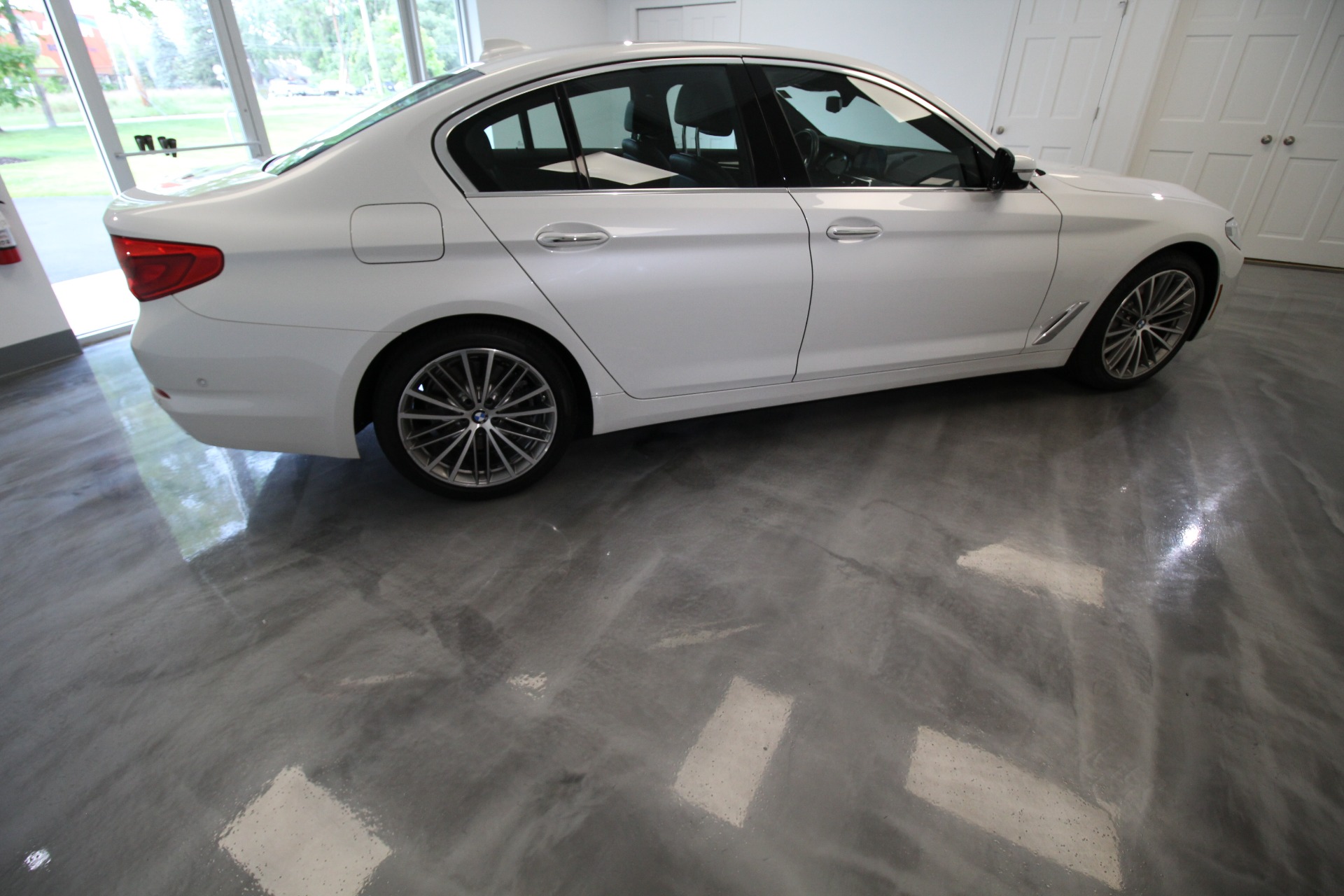 Used 2017 BMW 5-Series 540i xDrive LOADED WITH OPTIONS LOW MILES HARD TO FIND COLORS | Albany, NY