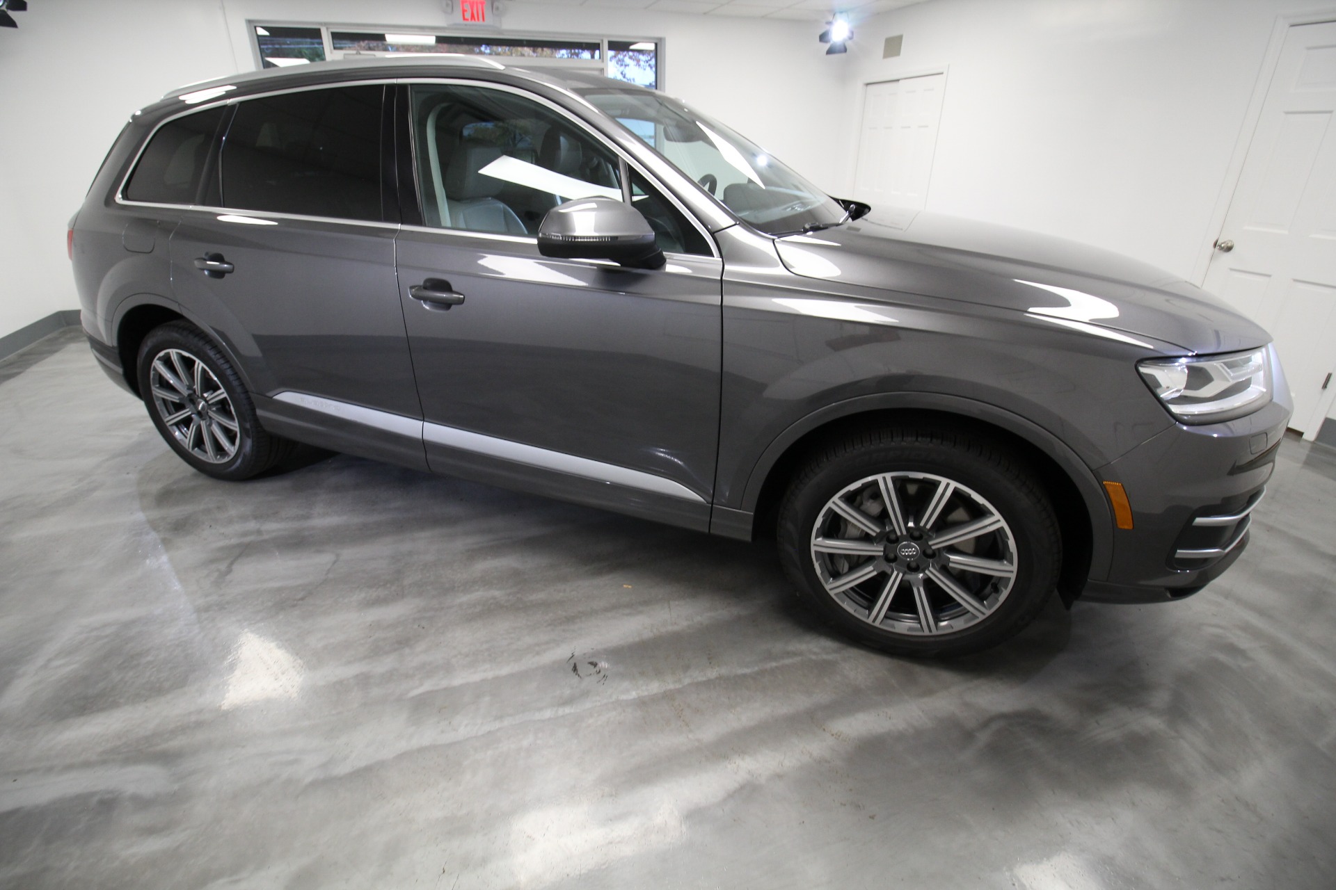 Used 2019 GREY Audi Q7 2.0T Premium quattro SUPERB CONDITION 20in WHEELS CONVENIENCE PKG AND MORE | Albany, NY