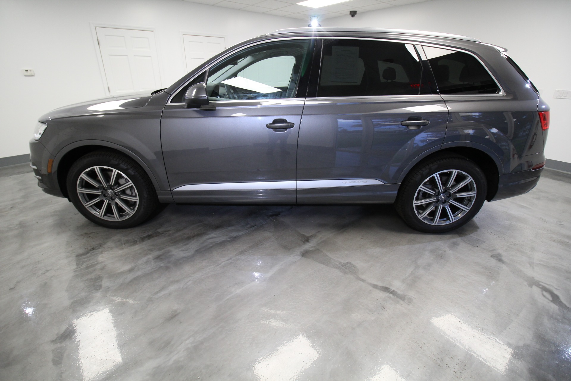 Used 2019 GREY Audi Q7 2.0T Premium quattro SUPERB CONDITION 20in WHEELS CONVENIENCE PKG AND MORE | Albany, NY