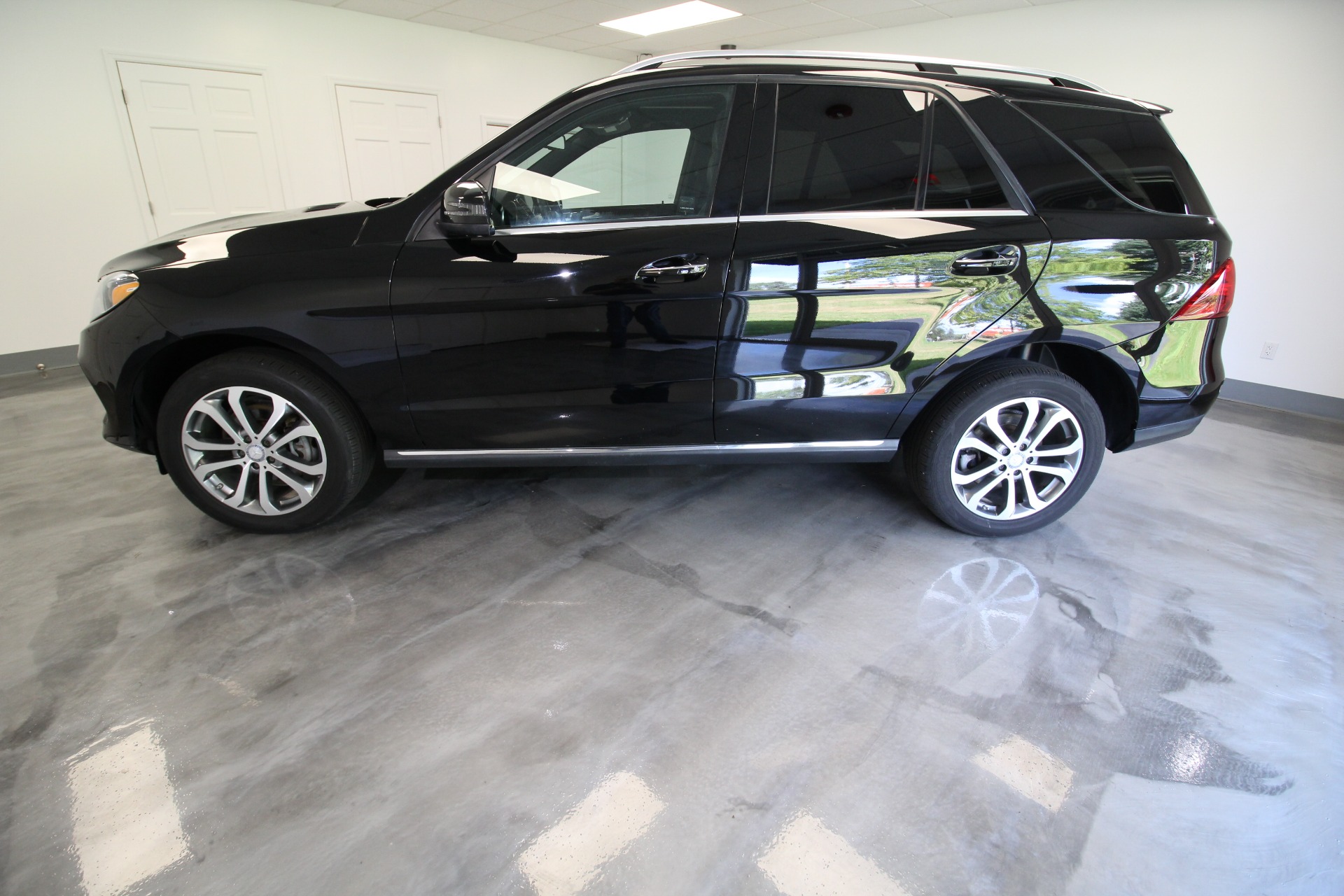 Used 2016 Mercedes-Benz GLE-Class GLE350 4MATIC 1 OWNER SUPERB LOADED WITH OPTIONS | St. Petersburg, FL
