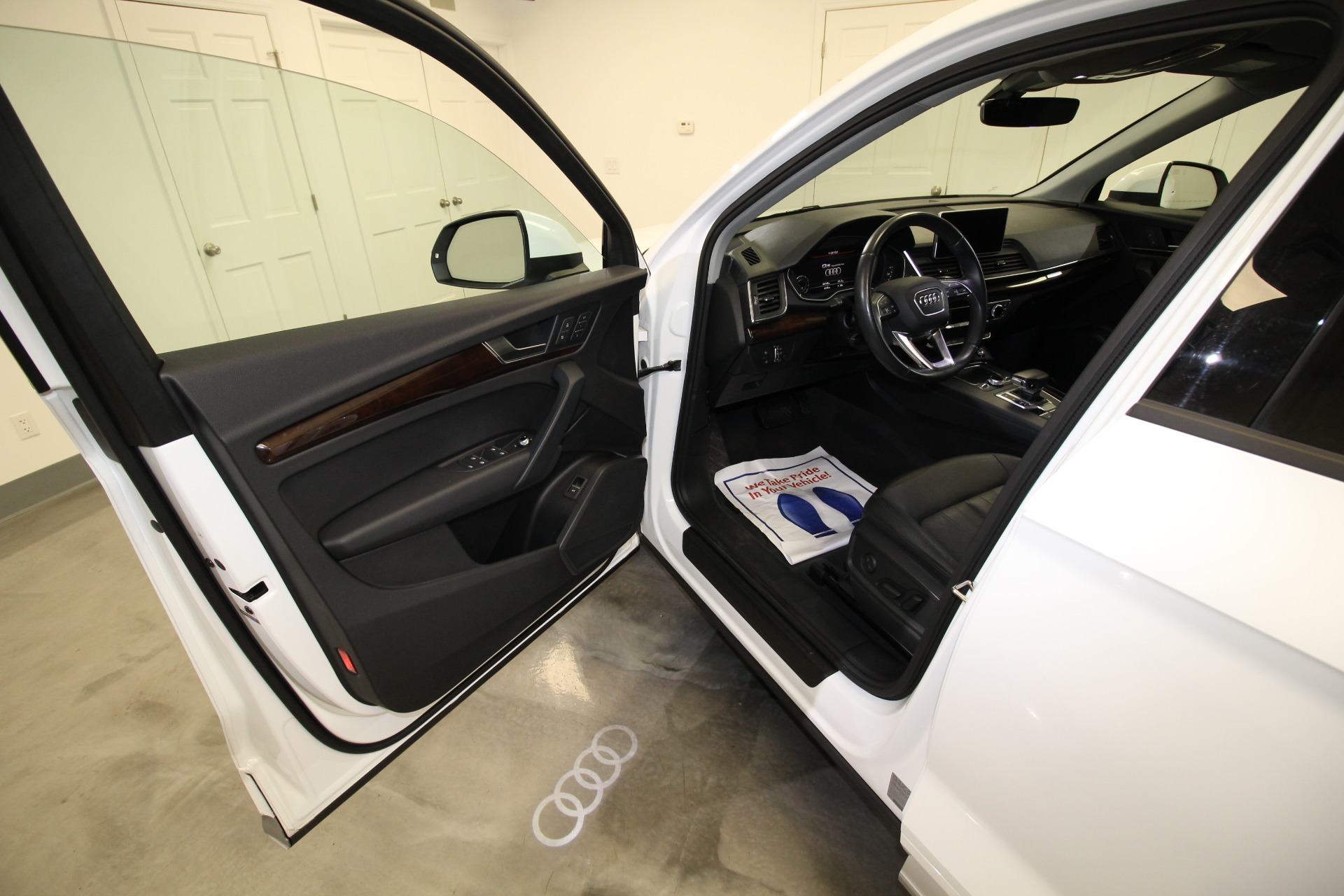 Used 2018 WHITE Audi Q5 2.0T Premium quattro | Albany, NY