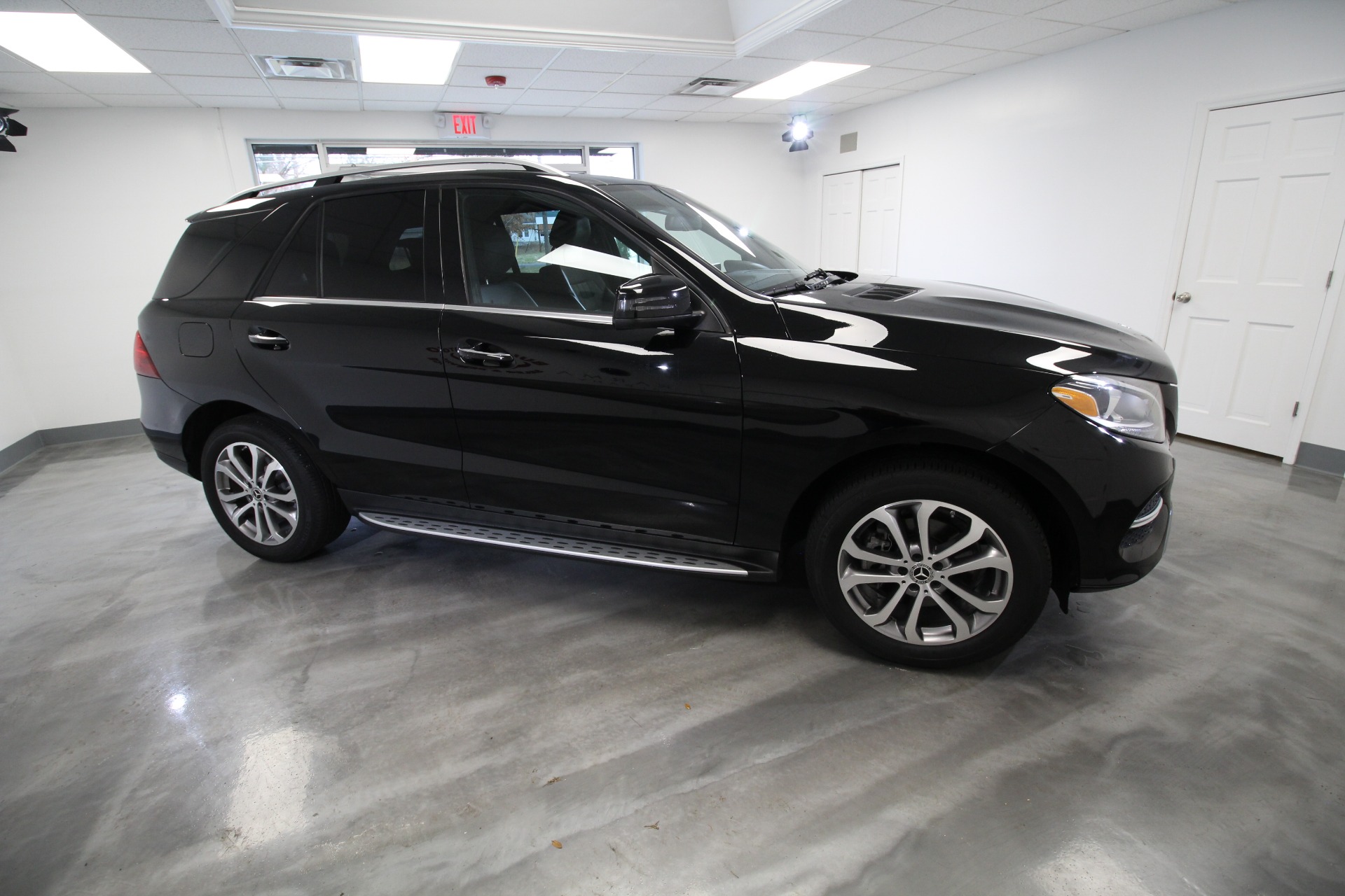 Used 2018 Mercedes-Benz GLE-Class GLE350 4MATIC AWD LOW MILES LOADED WITH OPTIONS | Albany, NY