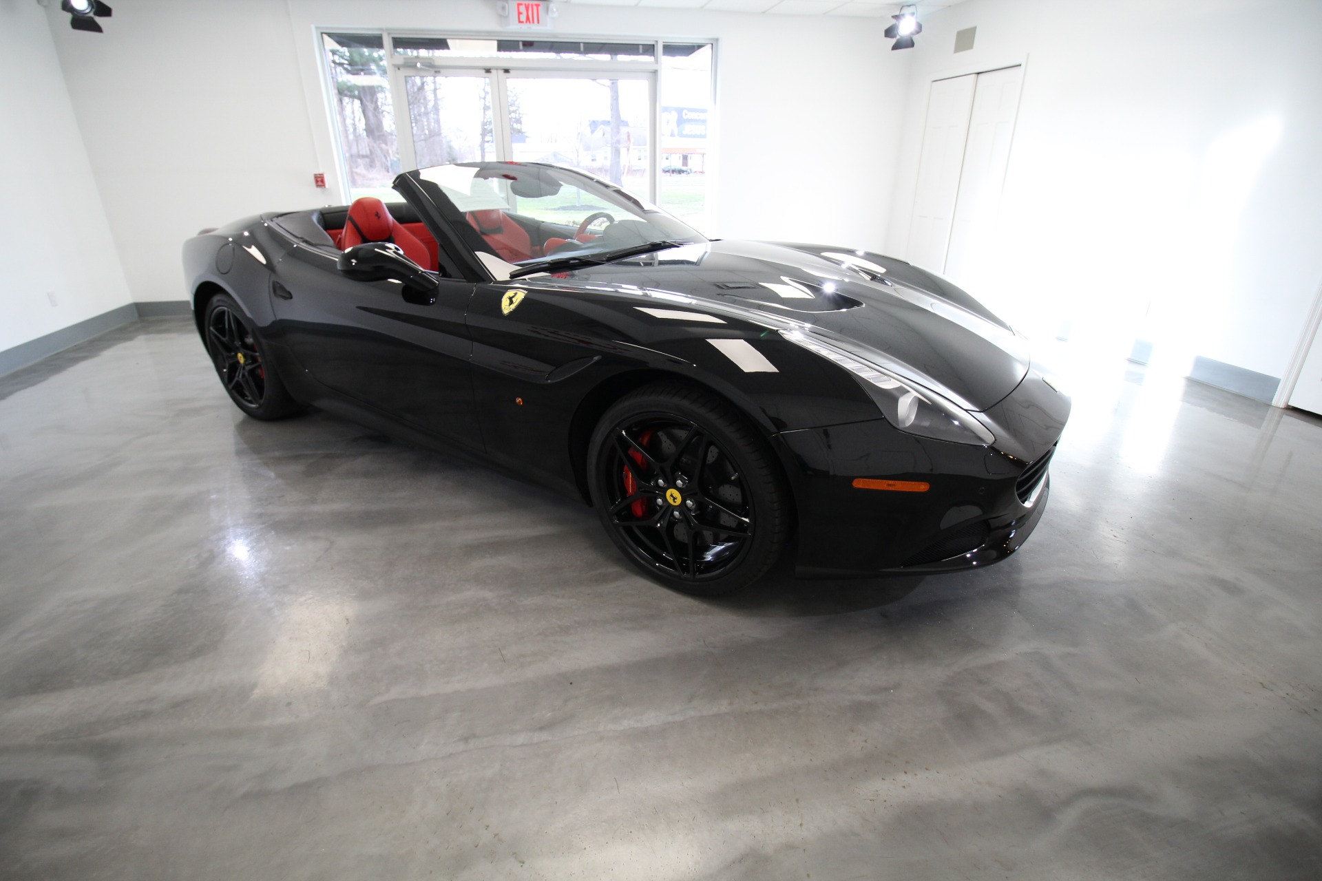 Used 2016 Black Ferrari California Convertible T RARE COLOR COMBO VERY WELL OPTIONED LOW MILES | Albany, NY