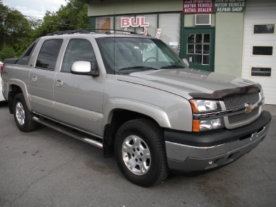 Used 2005 Chevrolet Avalanche-Albany, NY