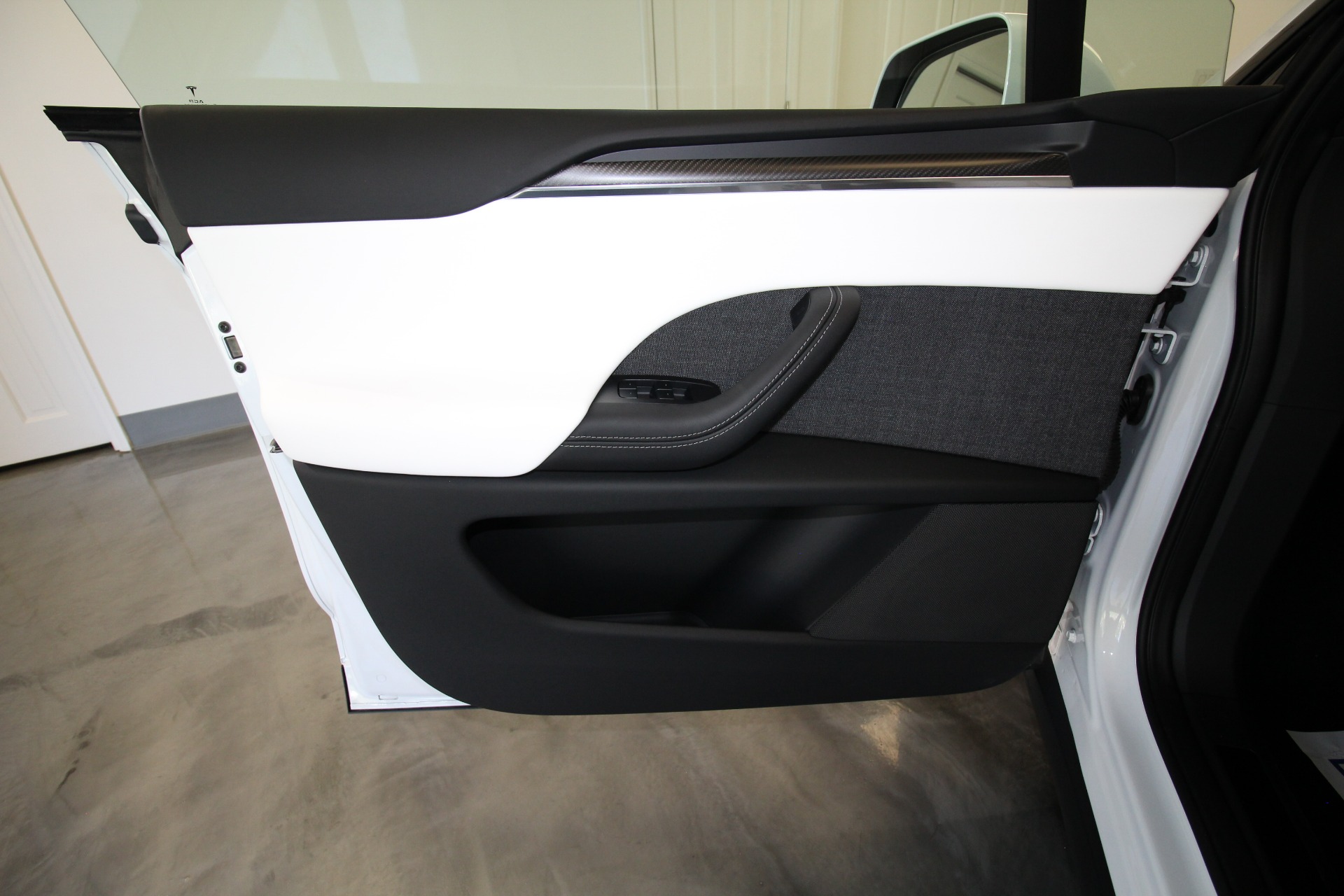 Used 2022 Pearl White Multi-Coat Tesla Model X PLAID SUPER HOT AND RARE INTERIOR | Albany, NY