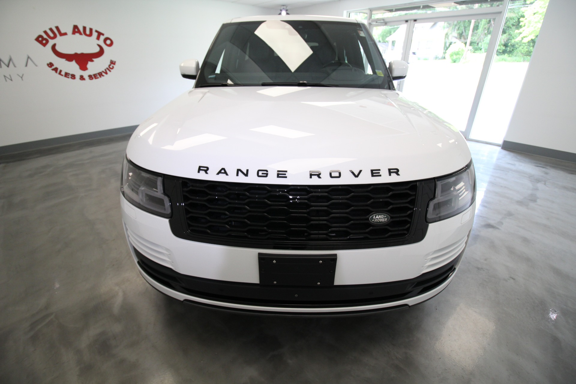 Used 2018 WHITE Land Rover Range Rover Supercharged V8 LOADED WITH OPTIONS LOW MILES SUPERB INSIDE AND OUT | Albany, NY