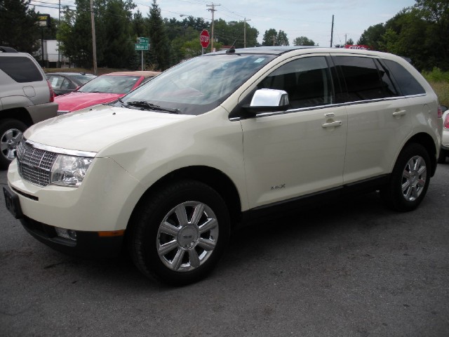 Used 2007 Creme Brulee Clearcoat Metallic Lincoln MKX LOADED, ULTIMATE AND ELITE PACKAGES, NAVIGATION, LEATHER, VISTA PANORAMIC R | Albany, NY