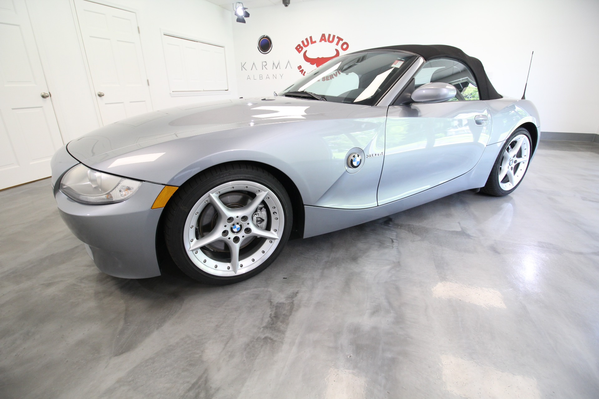 Used 2007 Silver Gray Metallic with Black Soft Top BMW Z4 Roadster 3.0si LOADED CLEAN | Albany, NY