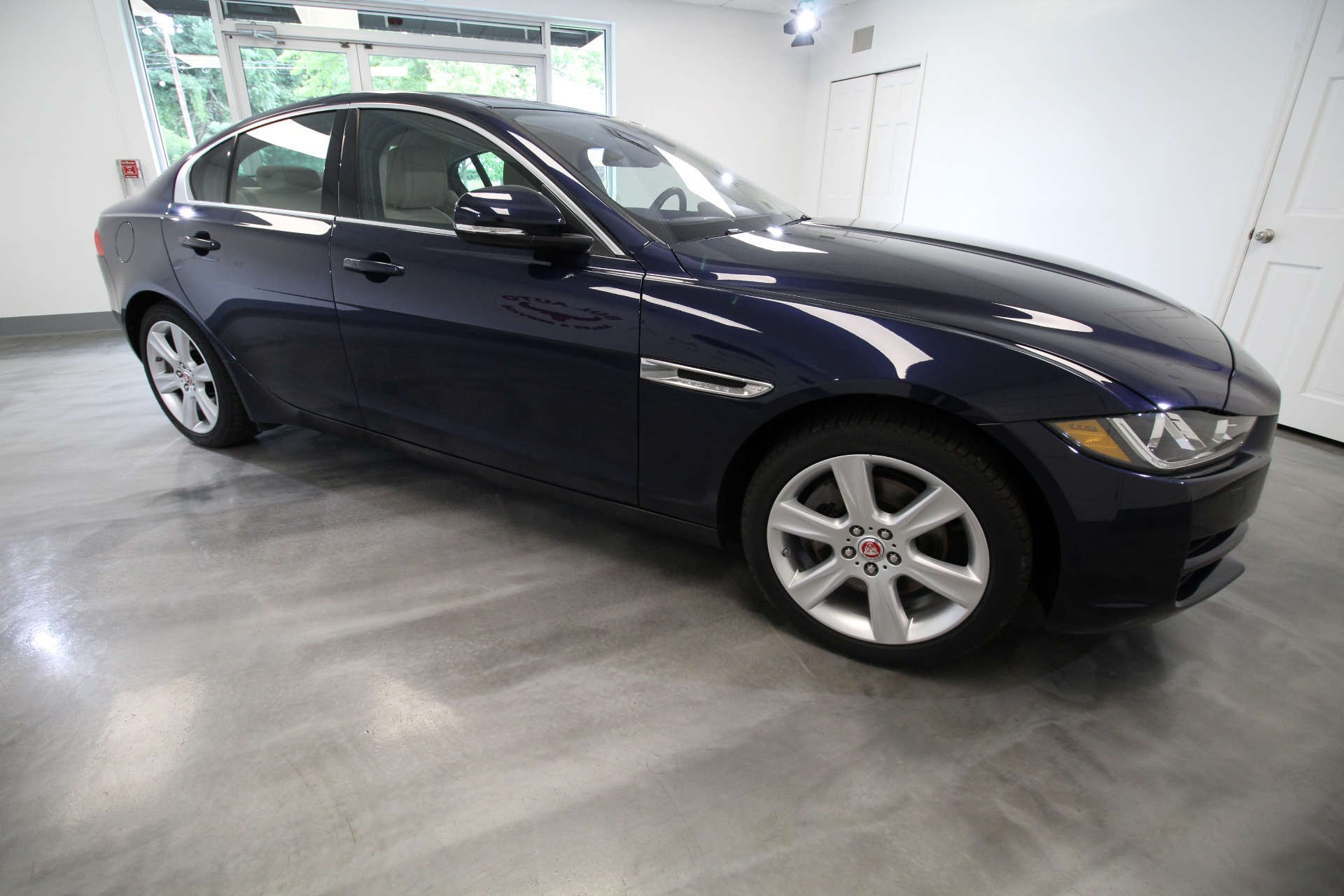 Used 2018 Loire Blue Metallic Jaguar XE 25t Prestige AWD LOW MILES - LOCAL TRADE IN | Albany, NY