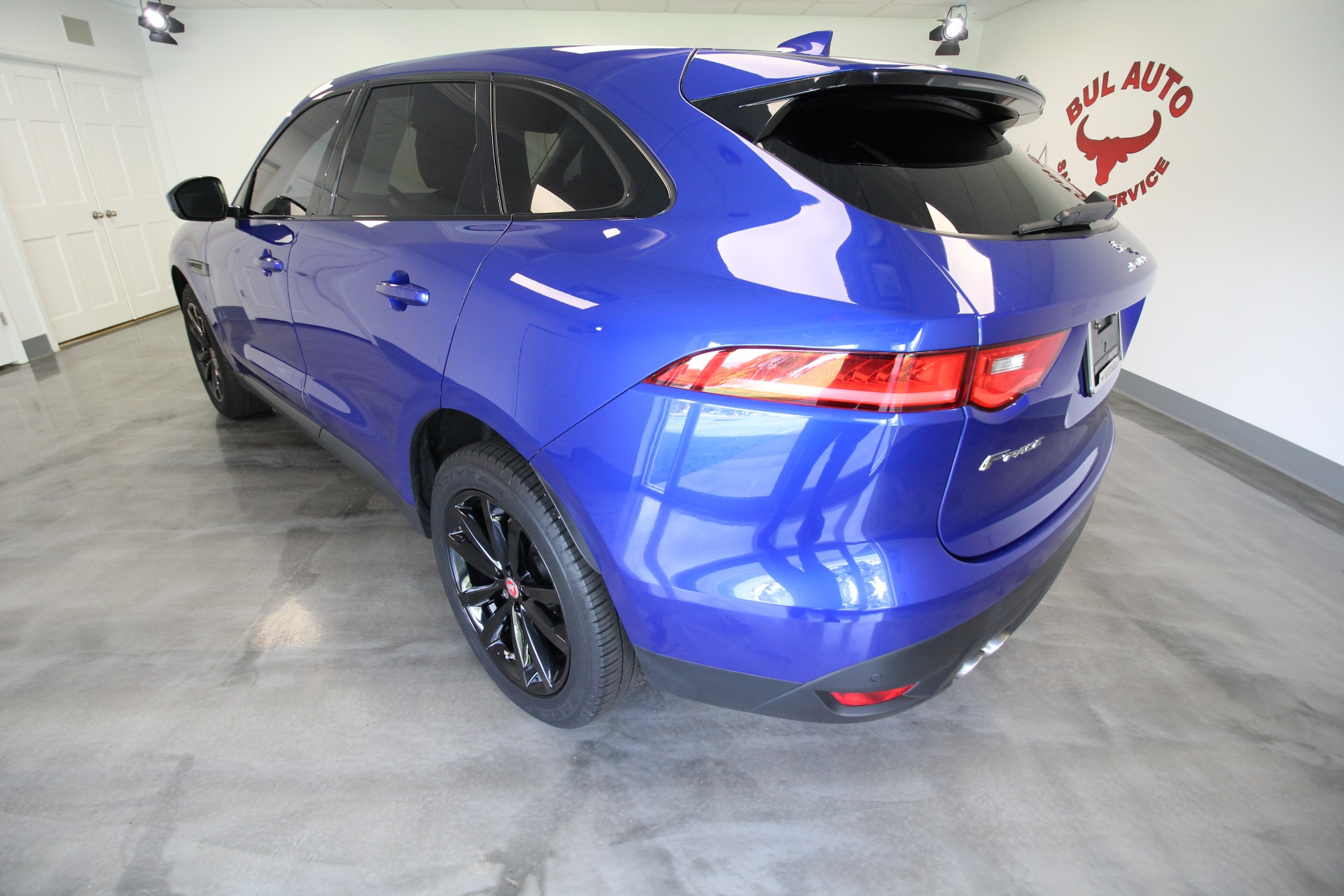 Used 2018 Caesium Blue Metallic Jaguar F-Pace 20d Prestige | Albany, NY