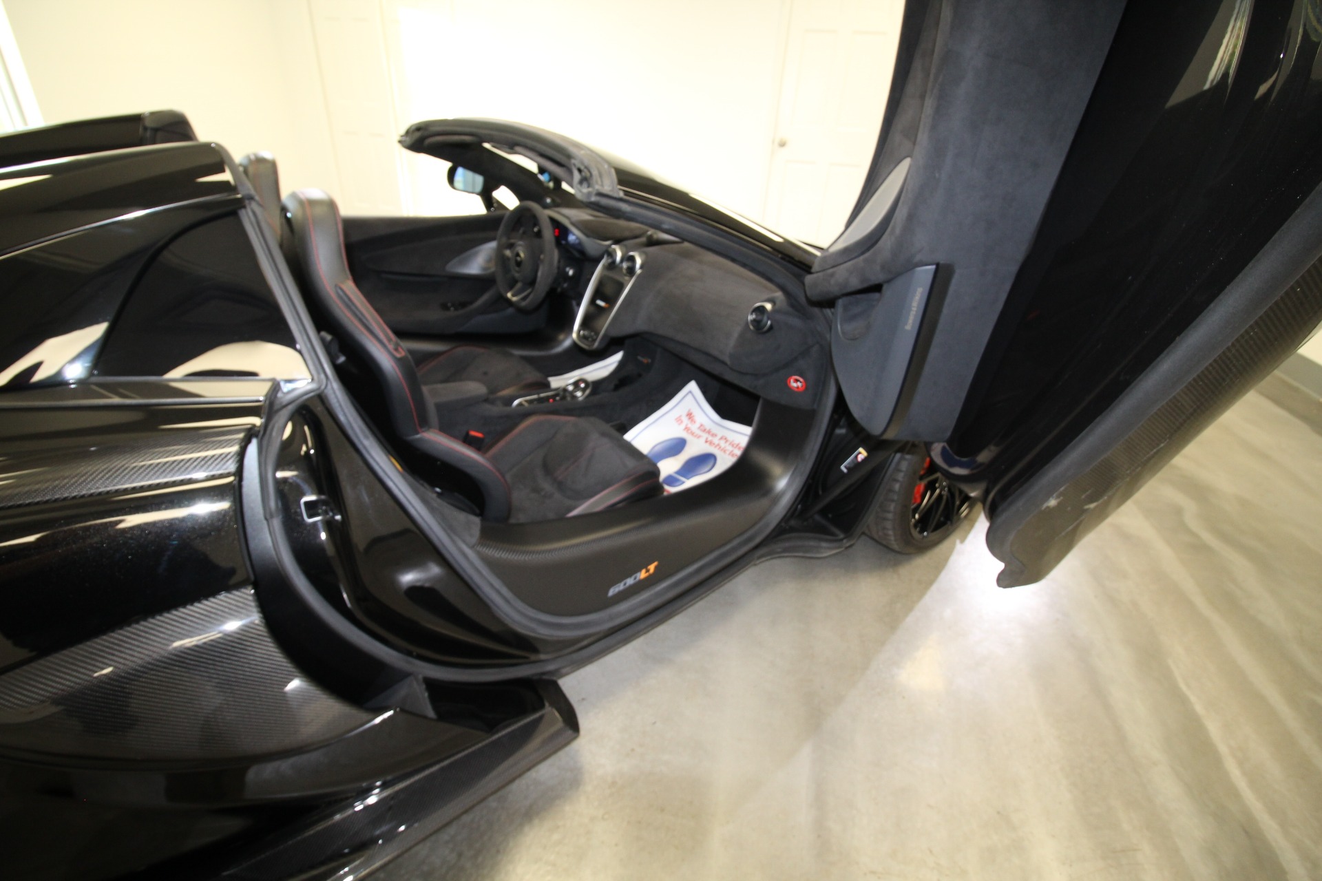 Used 2020 Onyx Black McLaren 600LT Spider Lots of Carbon Fiber - Low Miles | Albany, NY