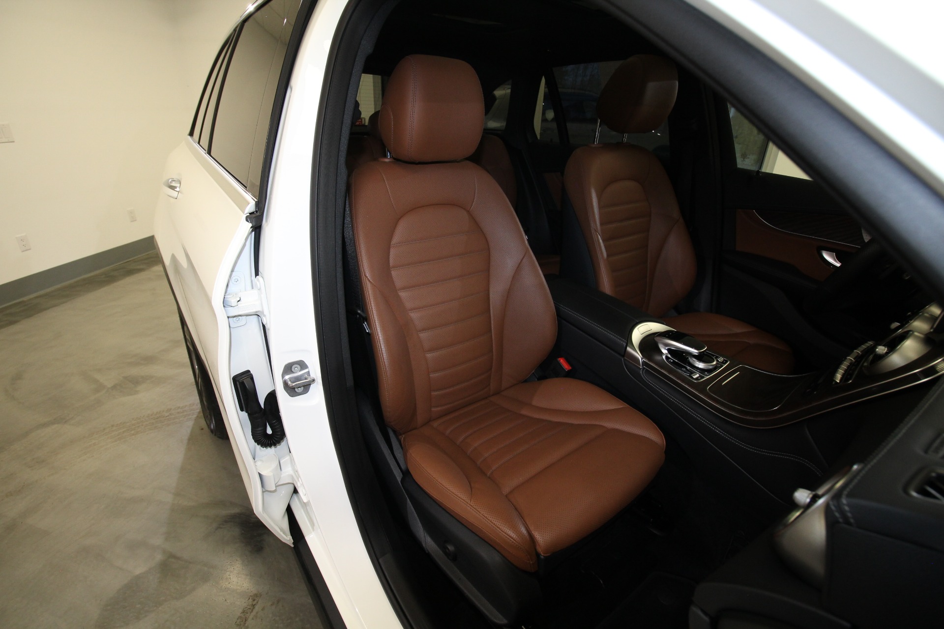 Used 2019 Mercedes-Benz GLC-Class GLC300 4MATIC | St. Petersburg, FL
