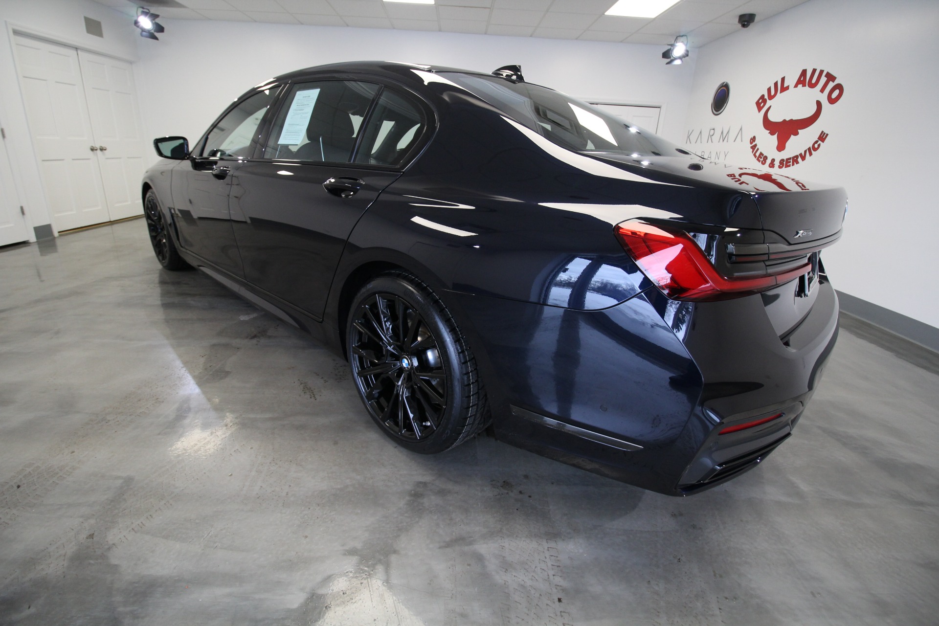 Used 2020 Carbon Black Metallic BMW 7-Series 750i xDrive | Albany, NY