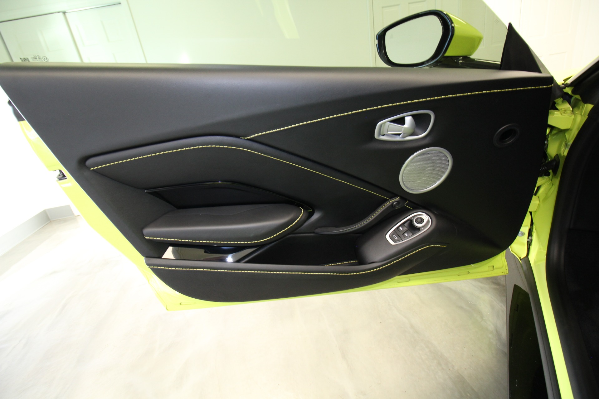 Used 2020 Aston Martin Vantage Coupe | St. Petersburg, FL