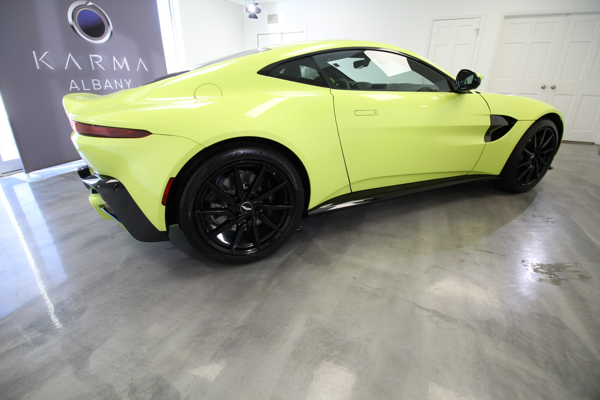Used 2020 Aston Martin Vantage Coupe | St. Petersburg, FL