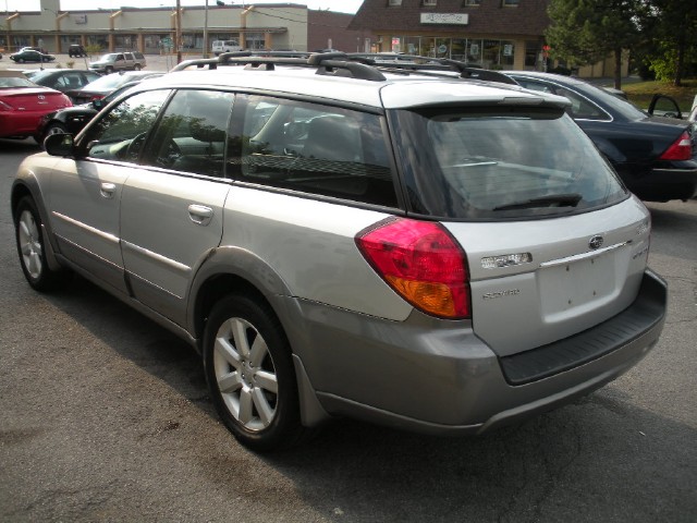 Used 2006 Brilliant Silver Metallic/Granite Gray Opal Subaru Outback 2.5i Limited | Albany, NY