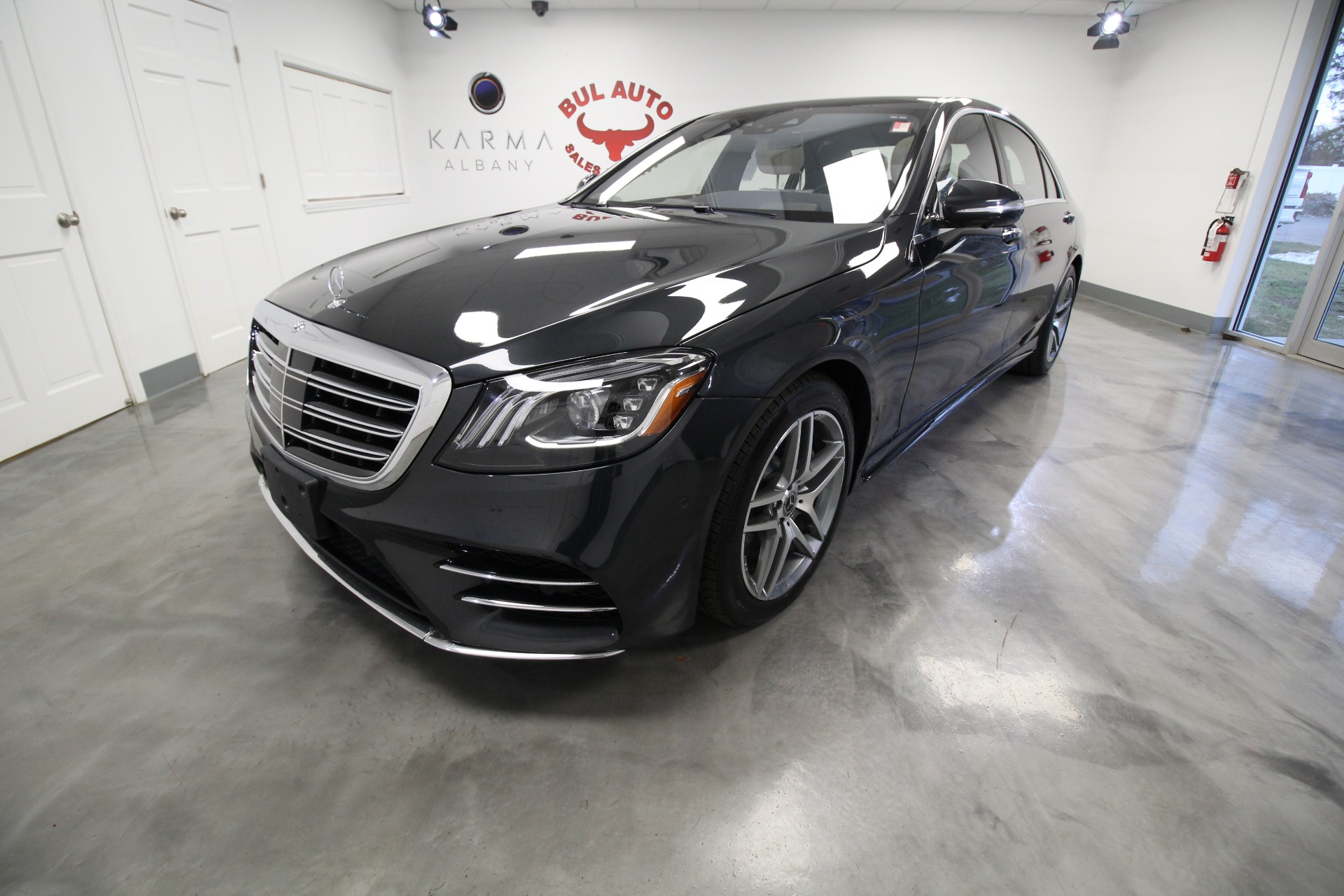 Used 2019 Magnetite Black Metallic Mercedes-Benz S-Class S560 4MATIC | Albany, NY
