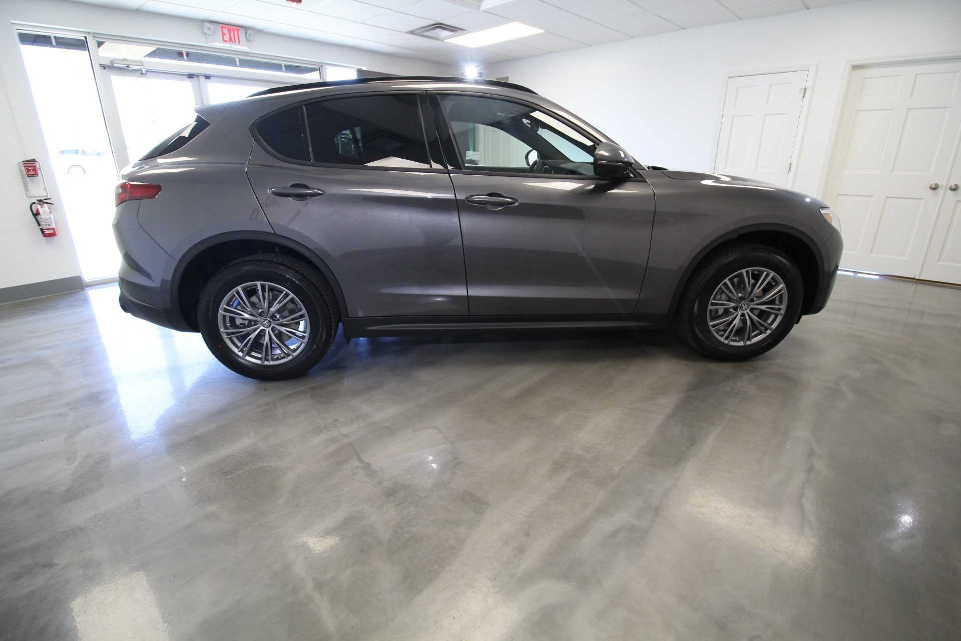 New 2022 Alfa Romeo STELVIO Sprint AWD | St. Petersburg, FL