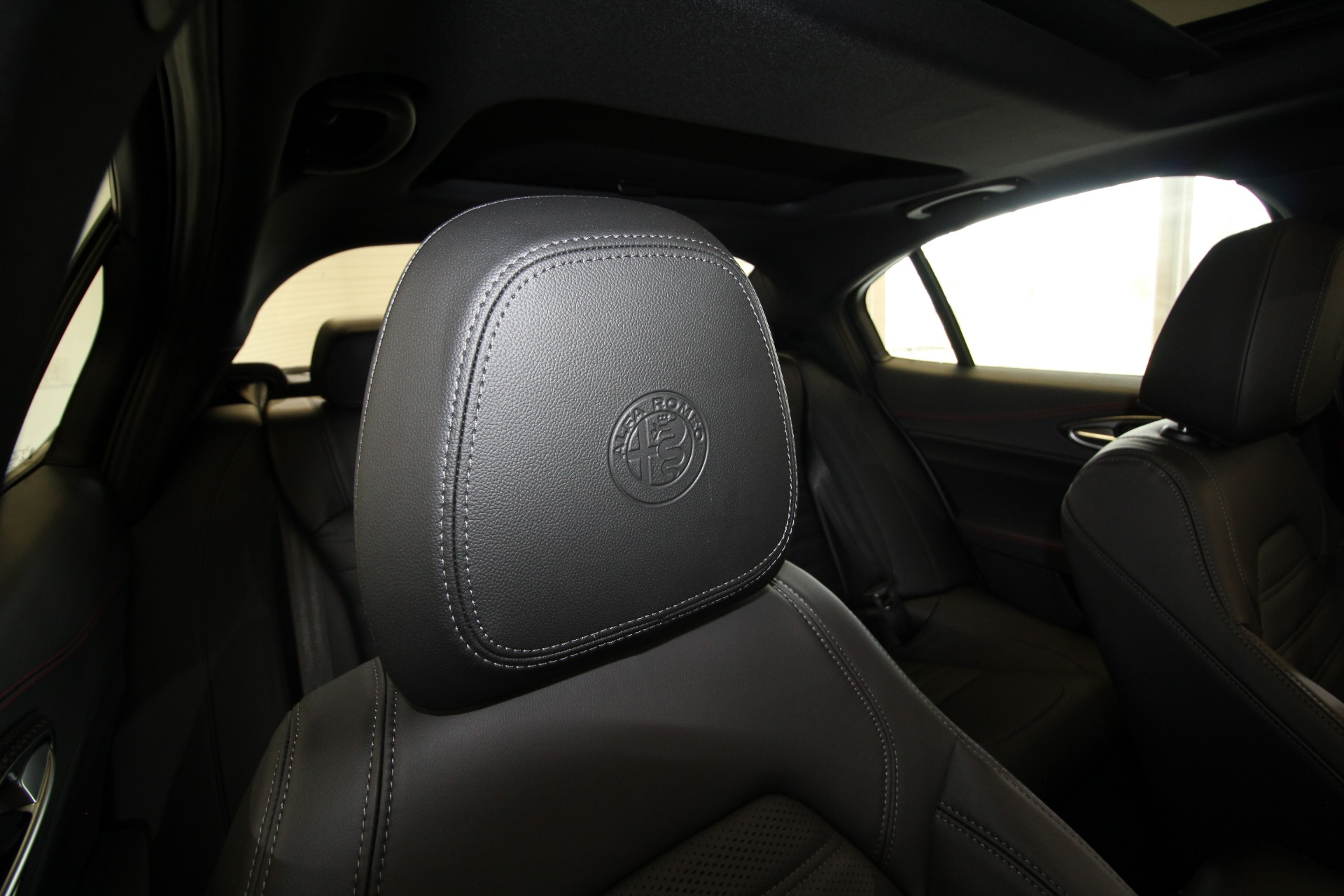 New 2023 Alfa Romeo GIULIA ESTREMA Estrema AWD | St. Petersburg, FL