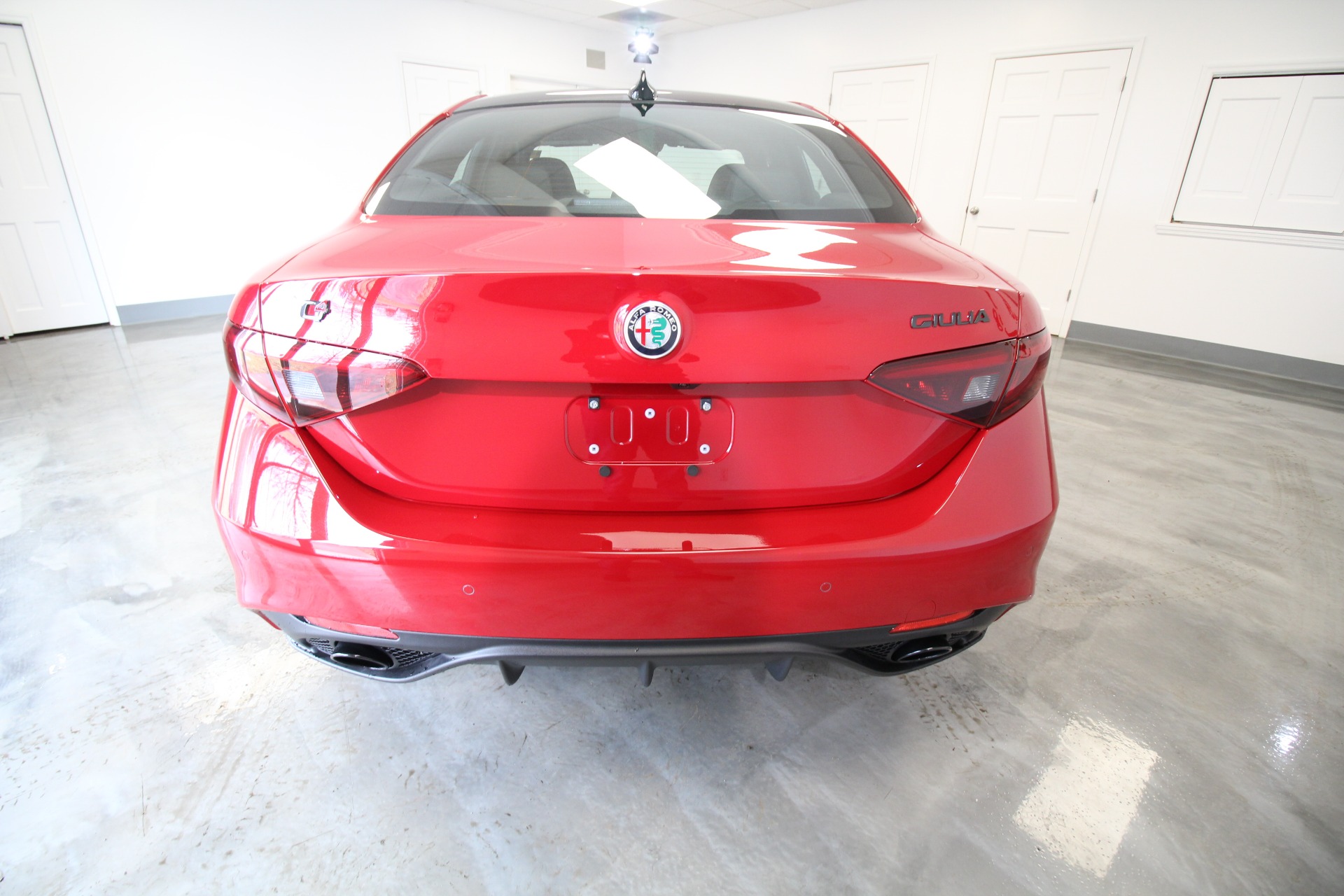 New 2023 Alfa Romeo GIULIA ESTREMA Estrema AWD | St. Petersburg, FL