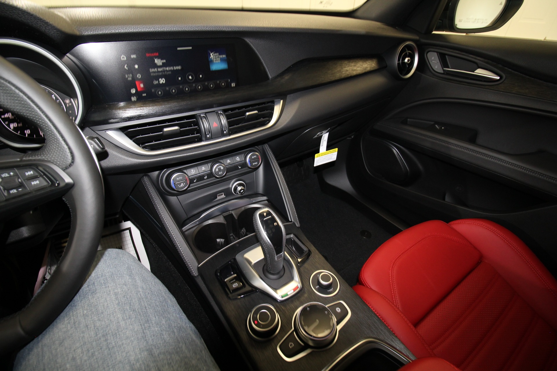 New 2022 Alfa Romeo STELVIO Sprint AWD | St. Petersburg, FL
