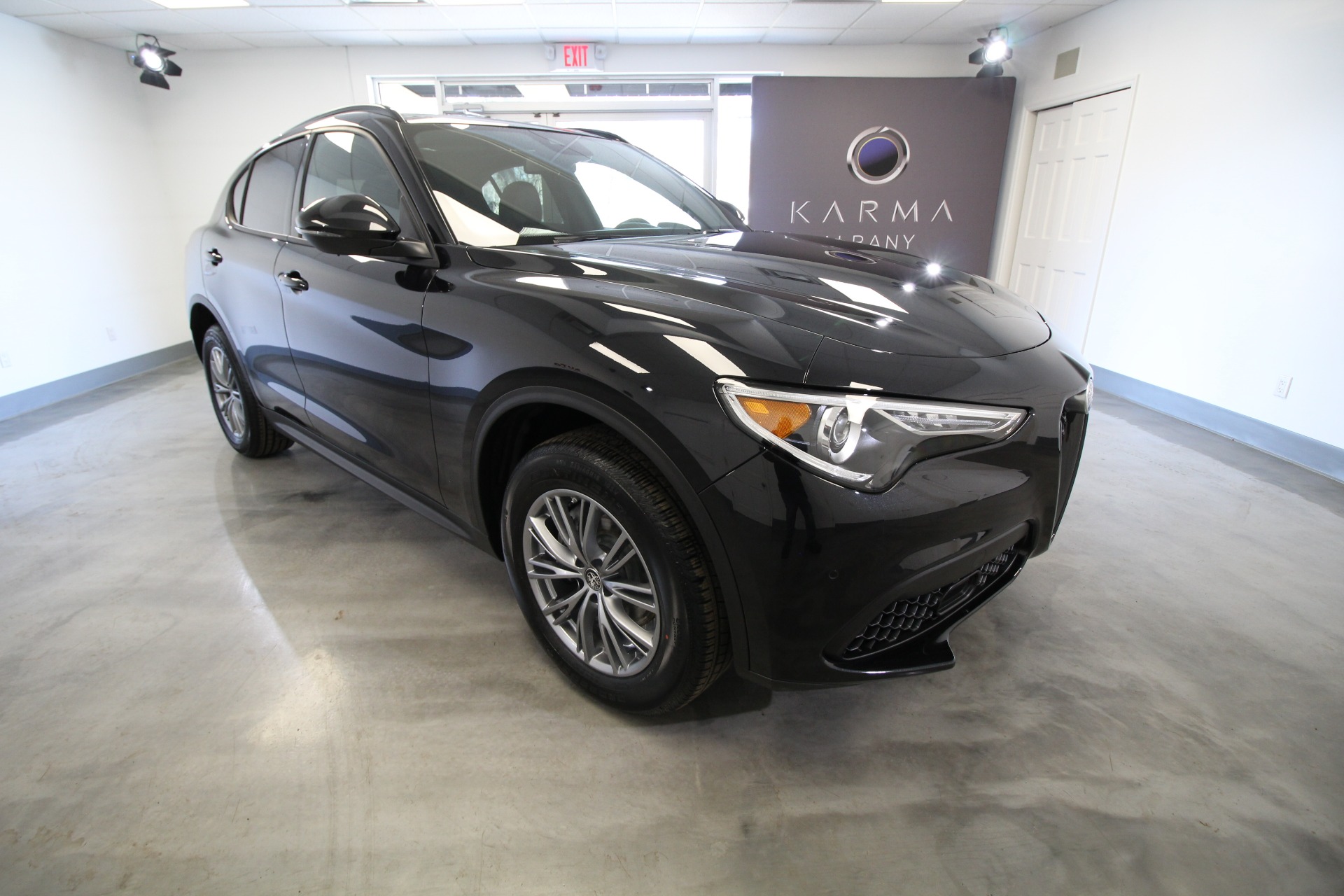 New 2023 Alfa Romeo STELVIO SPRINT Sprint AWD | St. Petersburg, FL