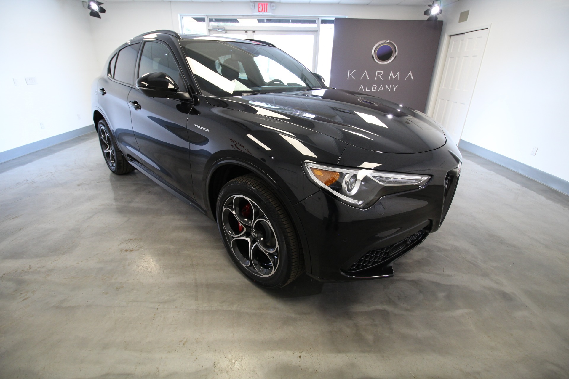 New 2023 Alfa Romeo STELVIO TI Veloce | St. Petersburg, FL