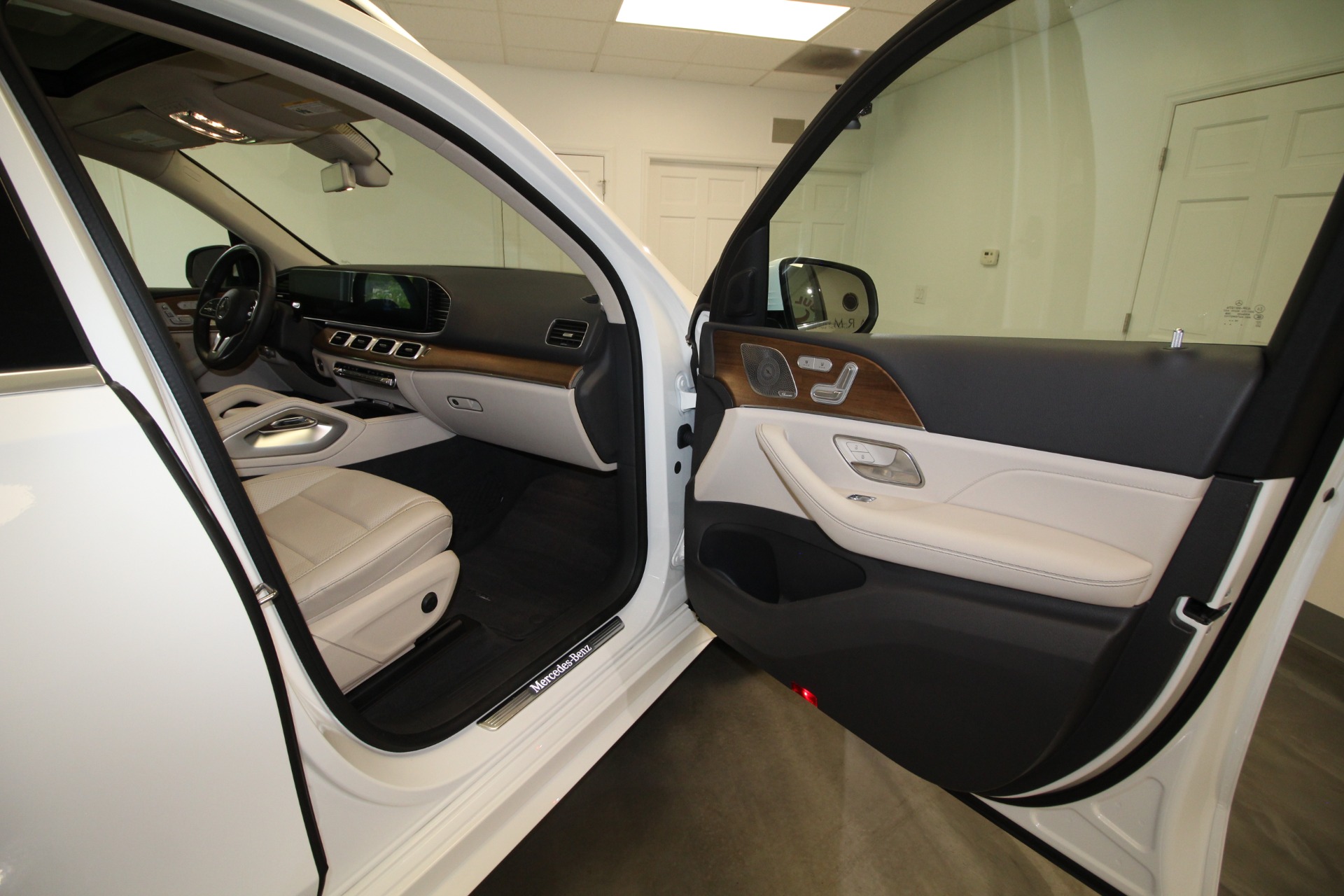 Used 2020 Mercedes-Benz GLE-Class GLE350 4MATIC | St. Petersburg, FL