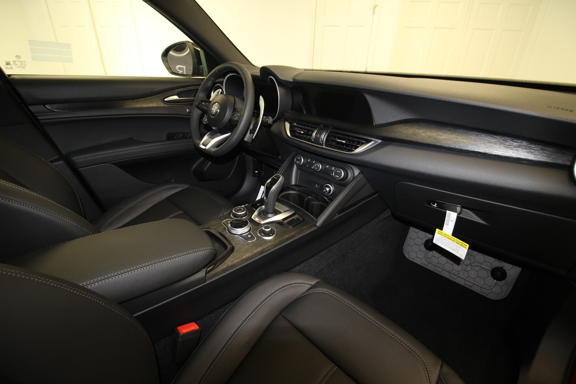 New 2024 Alfa Romeo STELVIO Sprint | St. Petersburg, FL