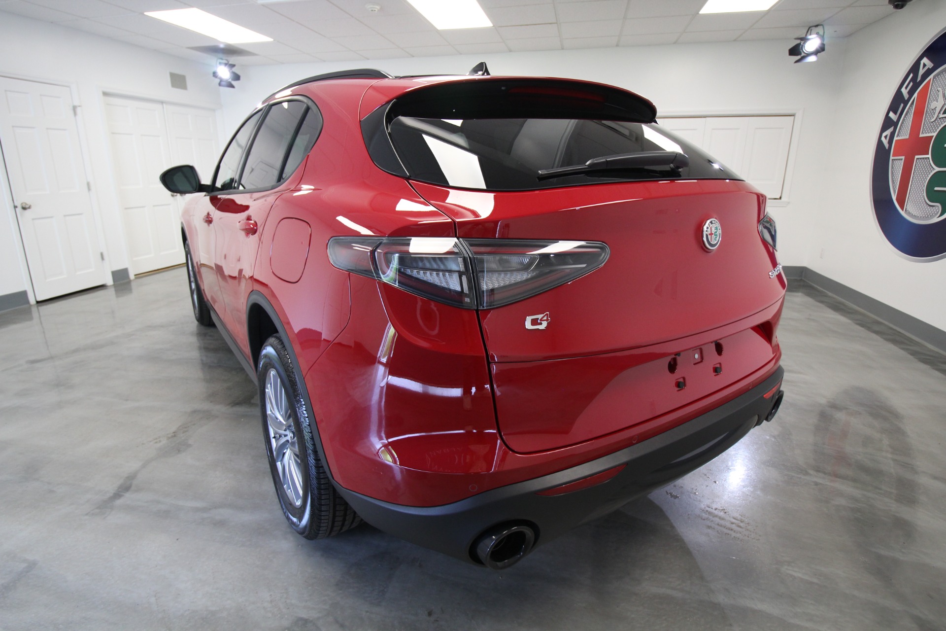 New 2024 Alfa Romeo STELVIO Sprint | St. Petersburg, FL