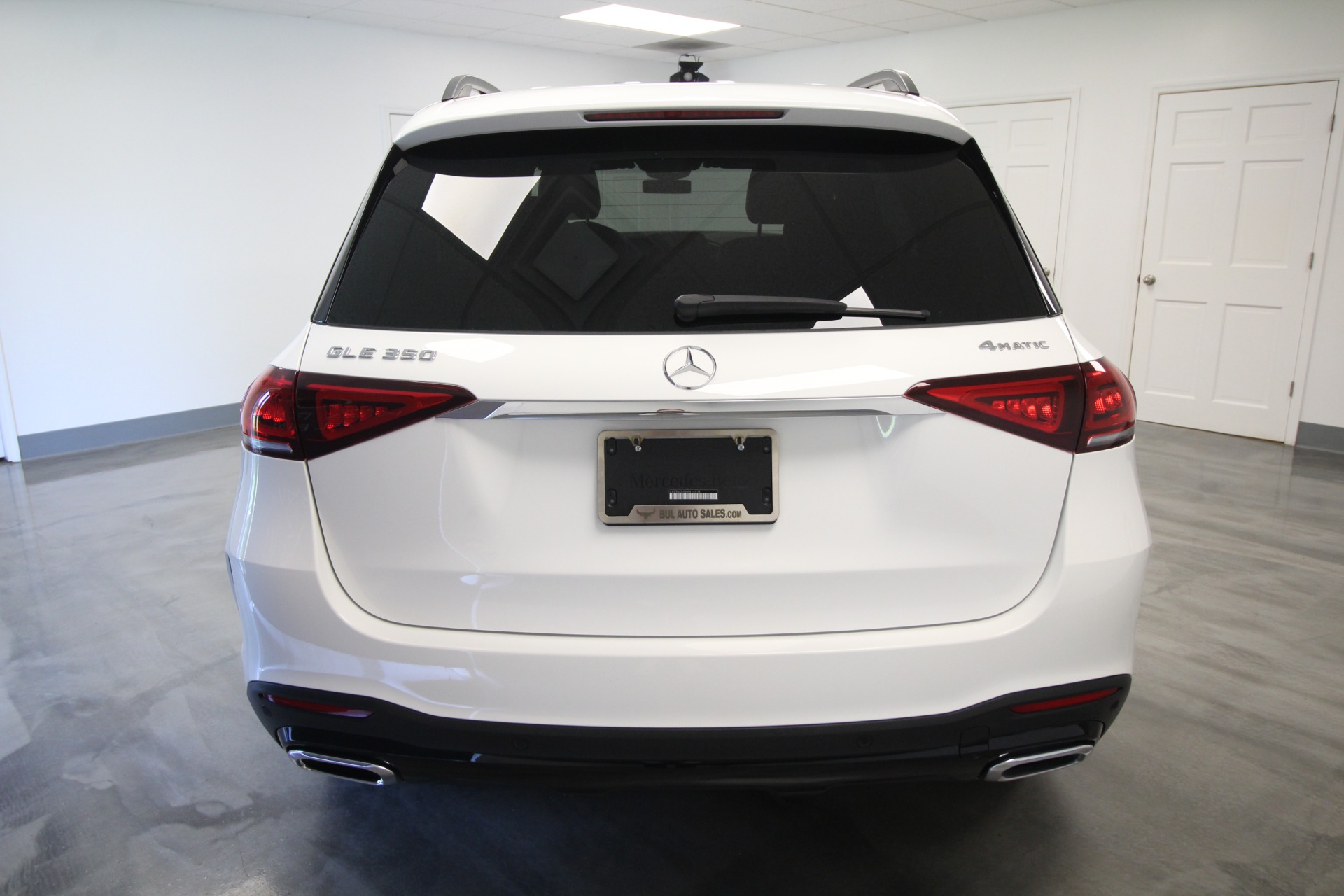 Used 2021 WHITE Mercedes-Benz GLE-Class GLE350 4Matic AMG Line Exterior | Albany, NY