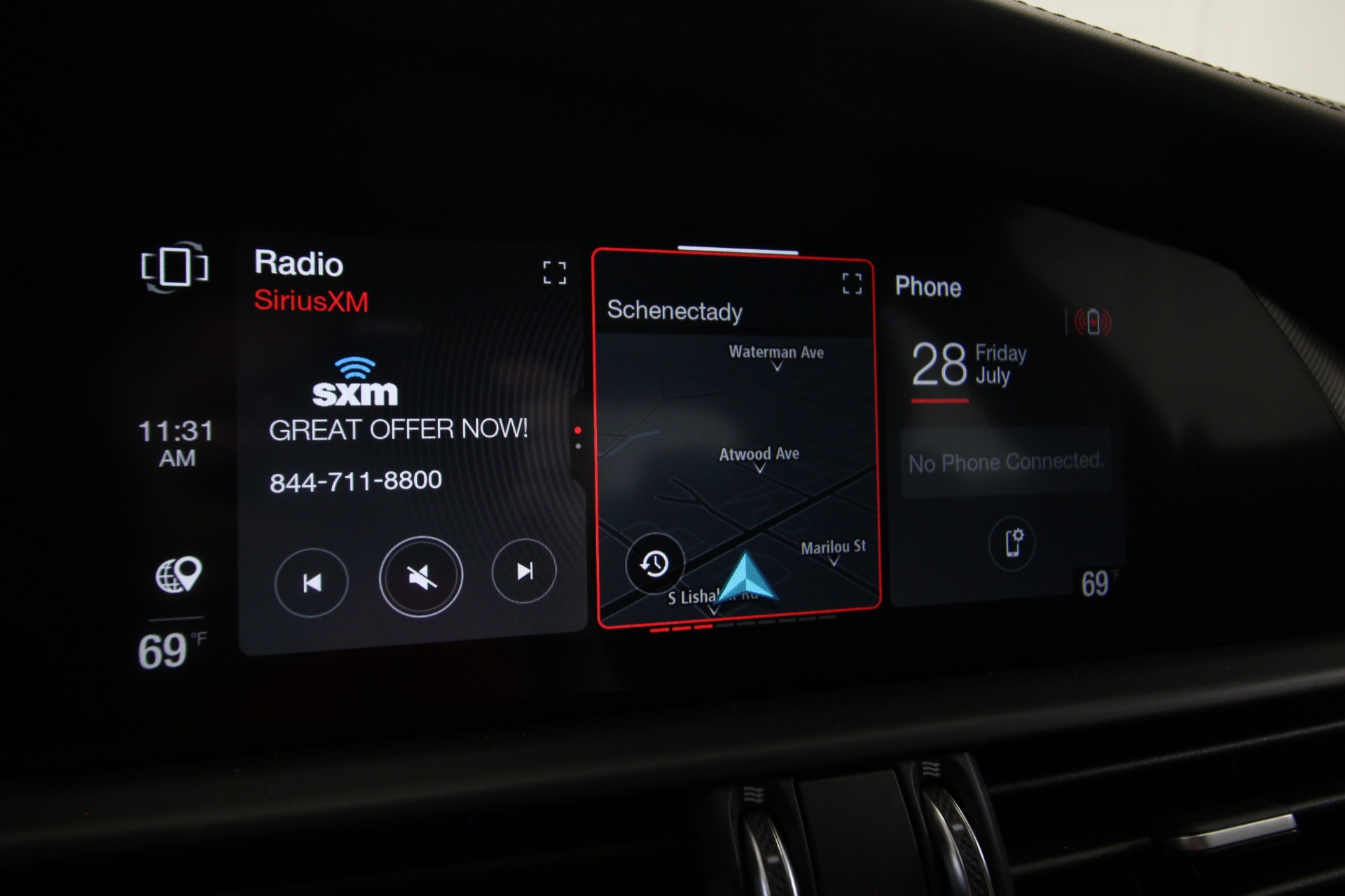 New 2024 Alfa Romeo GIULIA | St. Petersburg, FL