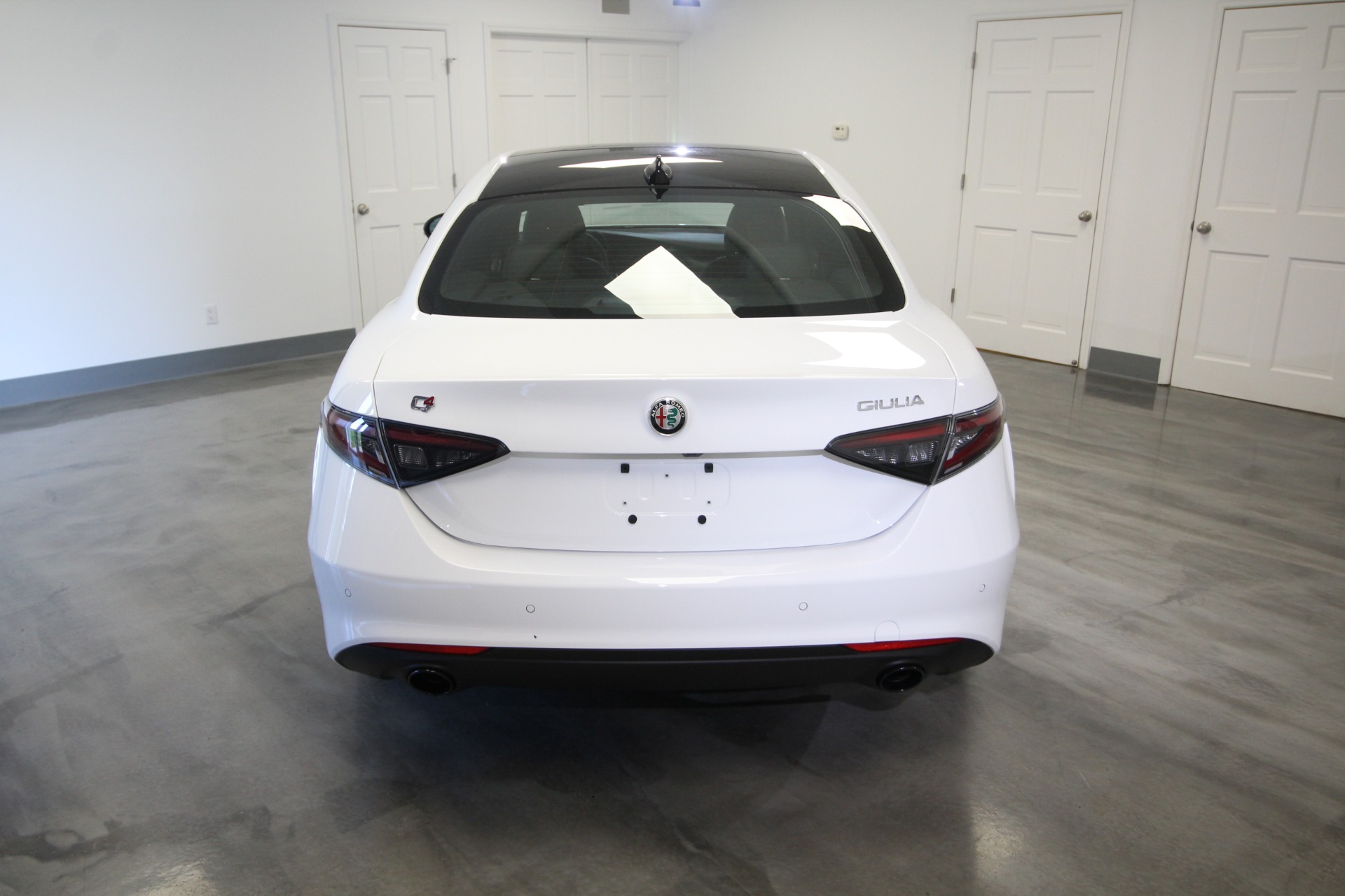 New 2024 Alfa Romeo GIULIA | St. Petersburg, FL