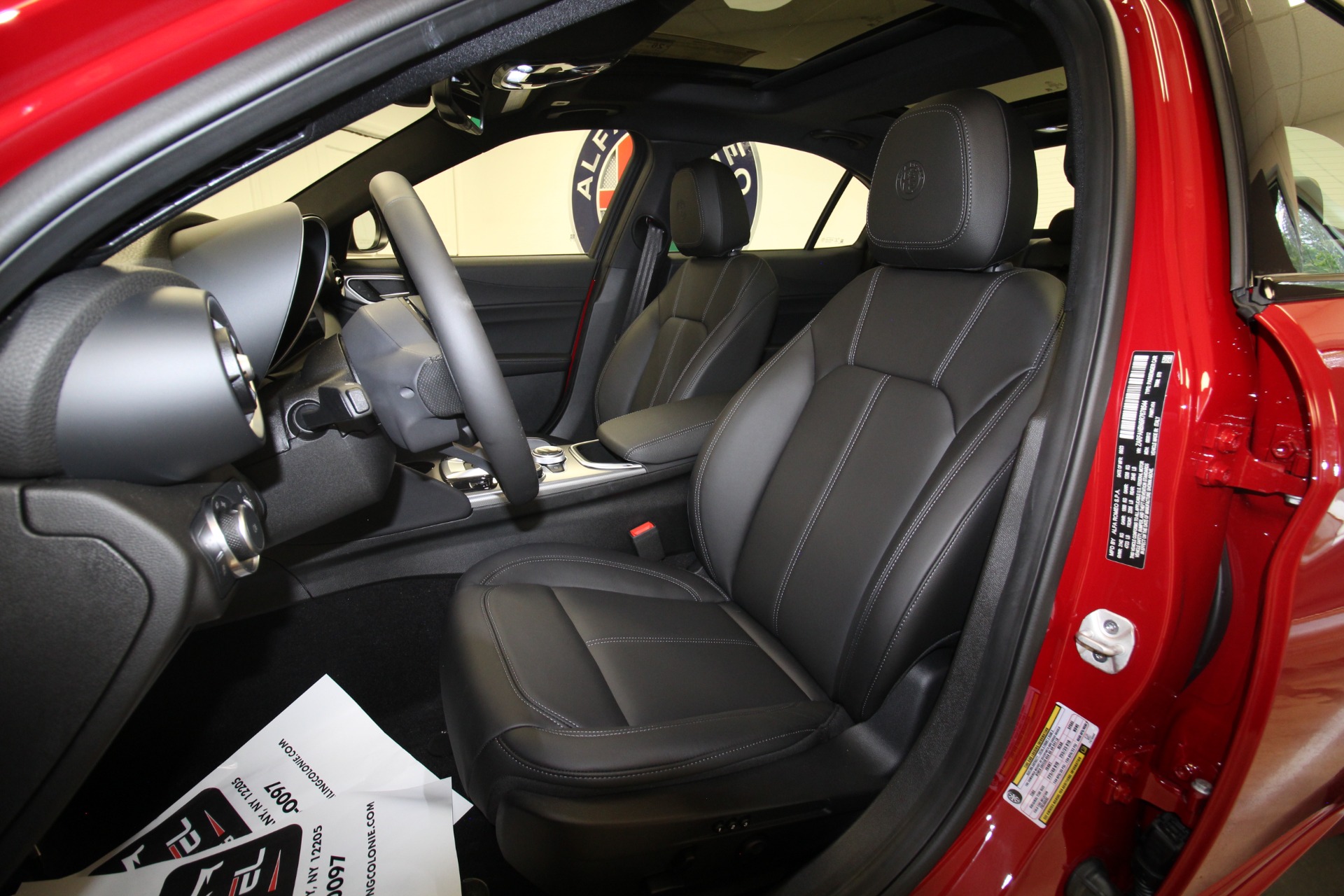 New 2024 Alfa Romeo GIULIA TI | St. Petersburg, FL