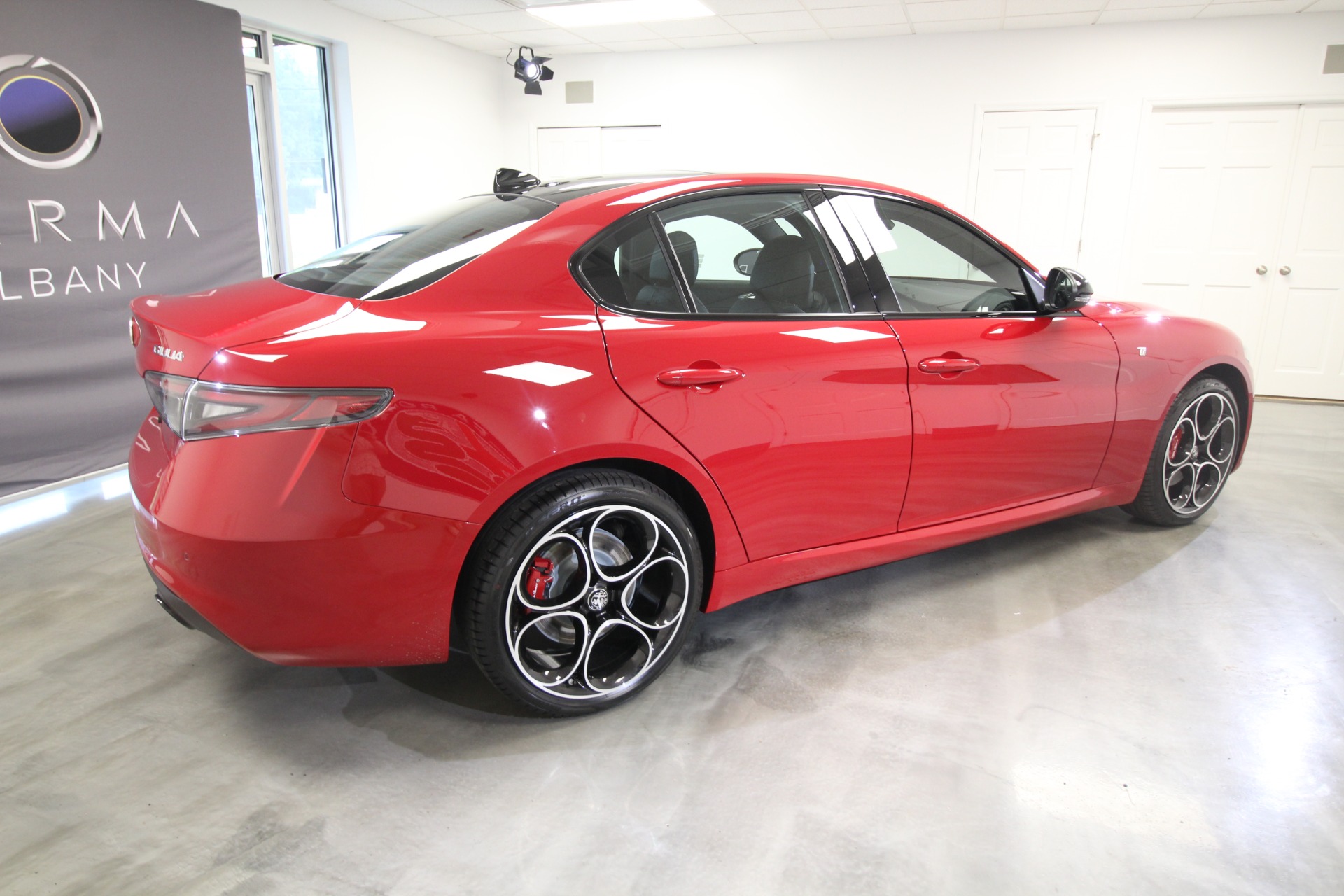 New 2024 Alfa Romeo GIULIA TI | St. Petersburg, FL