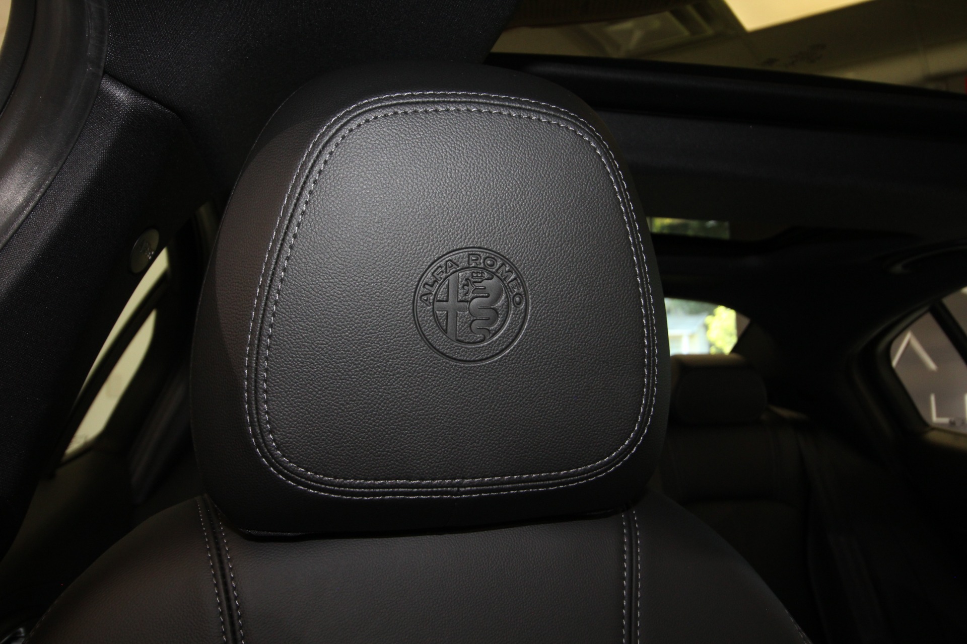 New 2024 Alfa Romeo GIULIA Sprint | St. Petersburg, FL