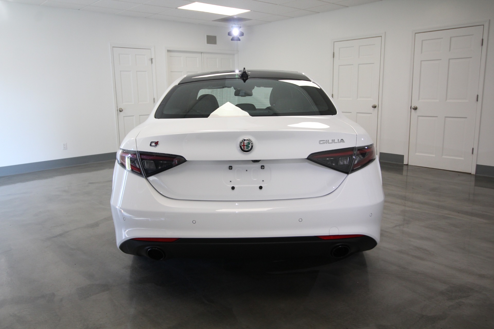 New 2024 Alfa Romeo GIULIA Sprint | St. Petersburg, FL