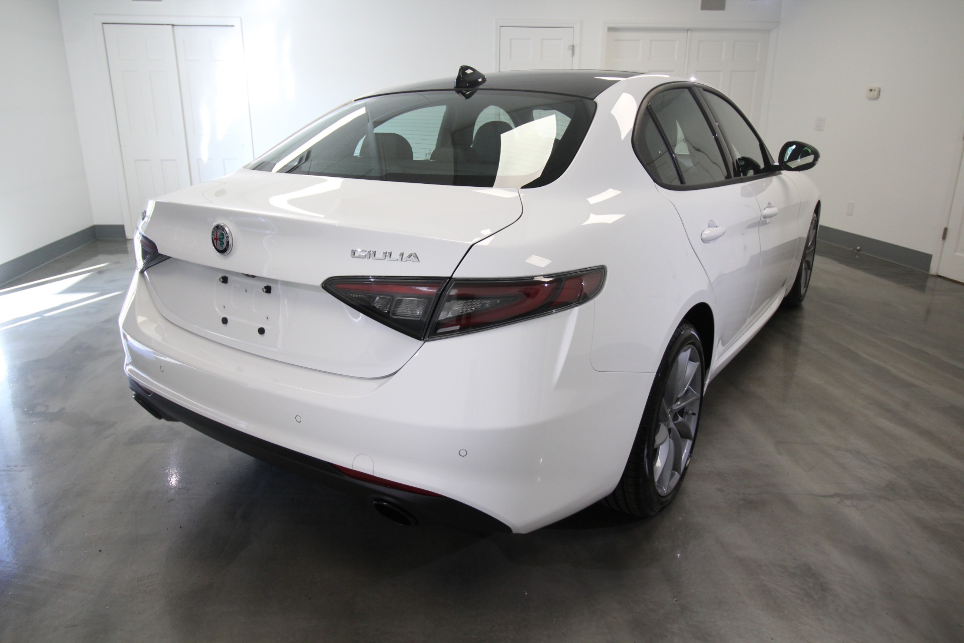 New 2024 Alfa Romeo GIULIA Sprint | St. Petersburg, FL