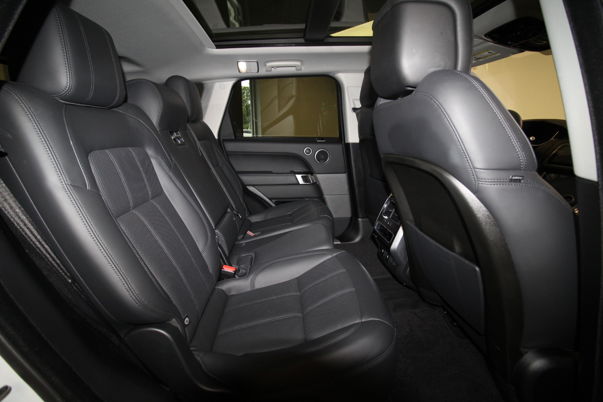 Used 2020 LAND ROVER RANGE ROVER SPO HSE | St. Petersburg, FL
