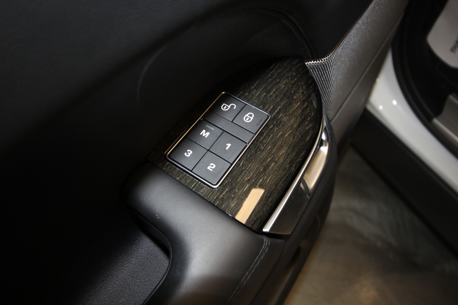 Used 2020 LAND ROVER RANGE ROVER SPO HSE | St. Petersburg, FL