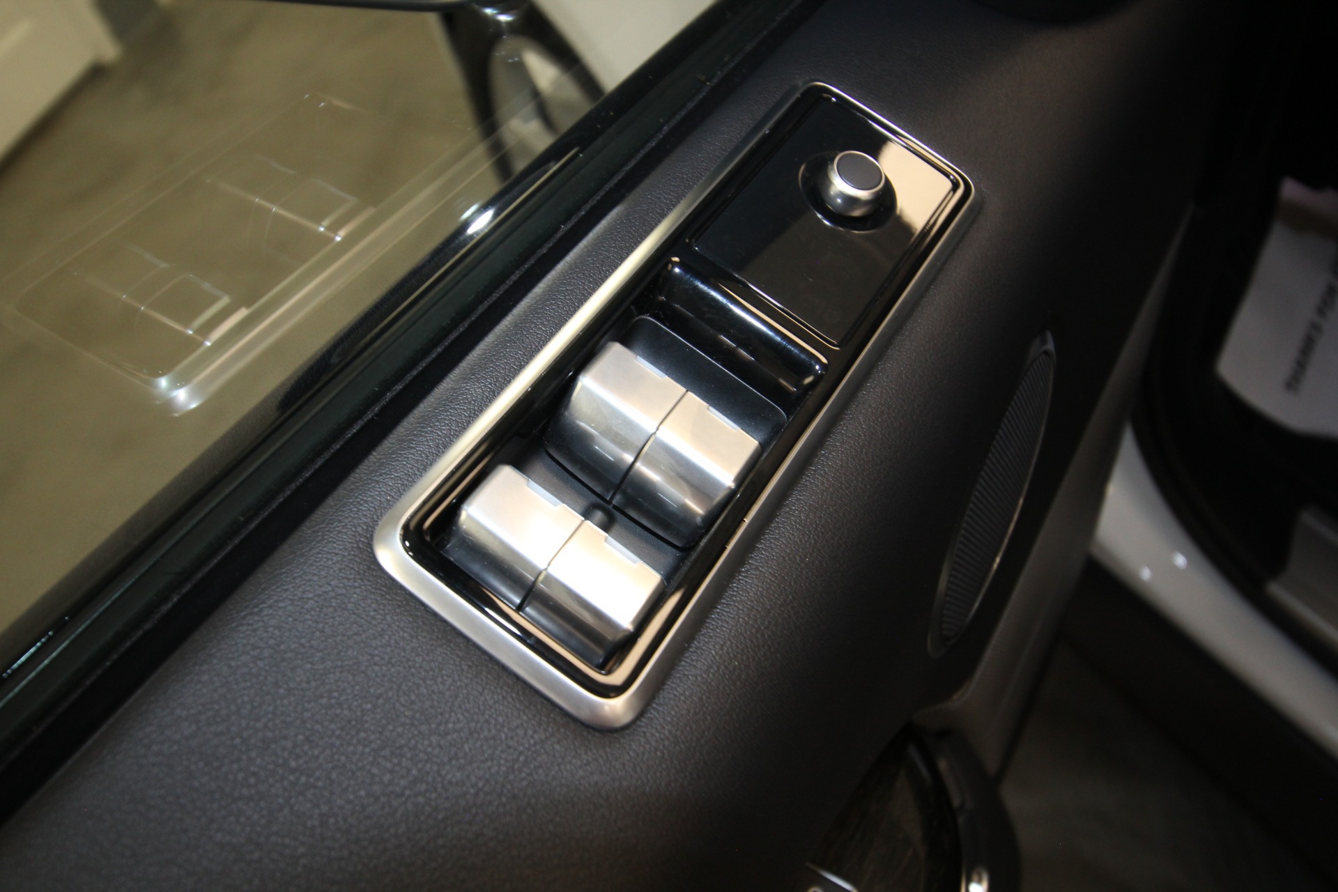 Used 2020 LAND ROVER RANGE ROVER SPO HSE | St. Petersburg, FL