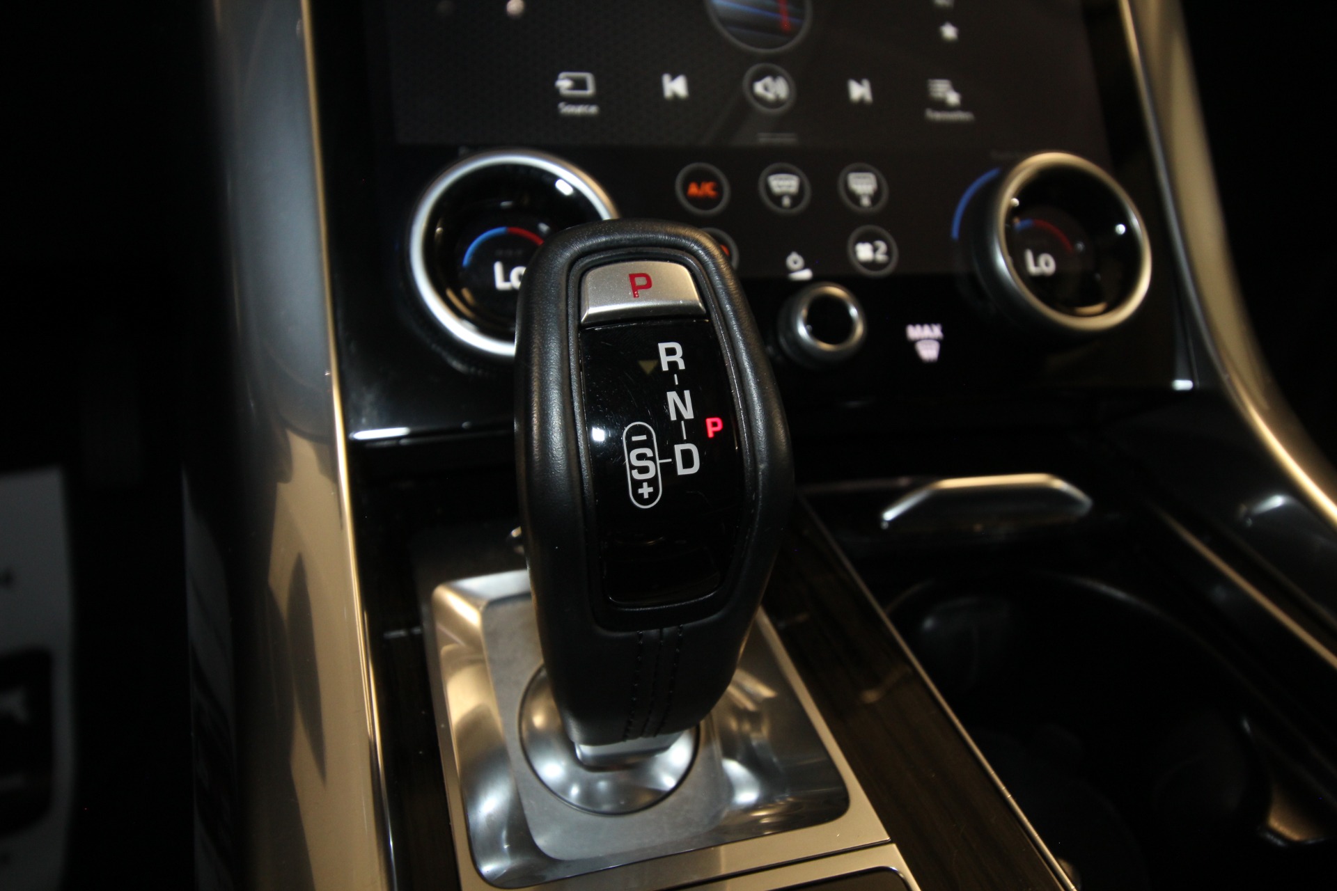 Used 2020 LAND ROVER RANGE ROVER SPO HSE | St. Petersburg, FL