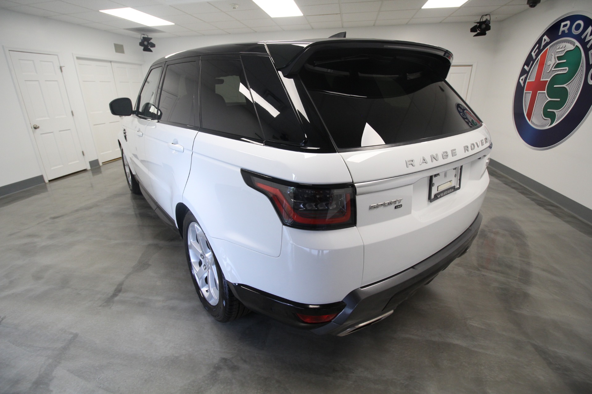 Used 2020 LAND ROVER RANGE ROVER SPO HSE | St. Petersburg, FL